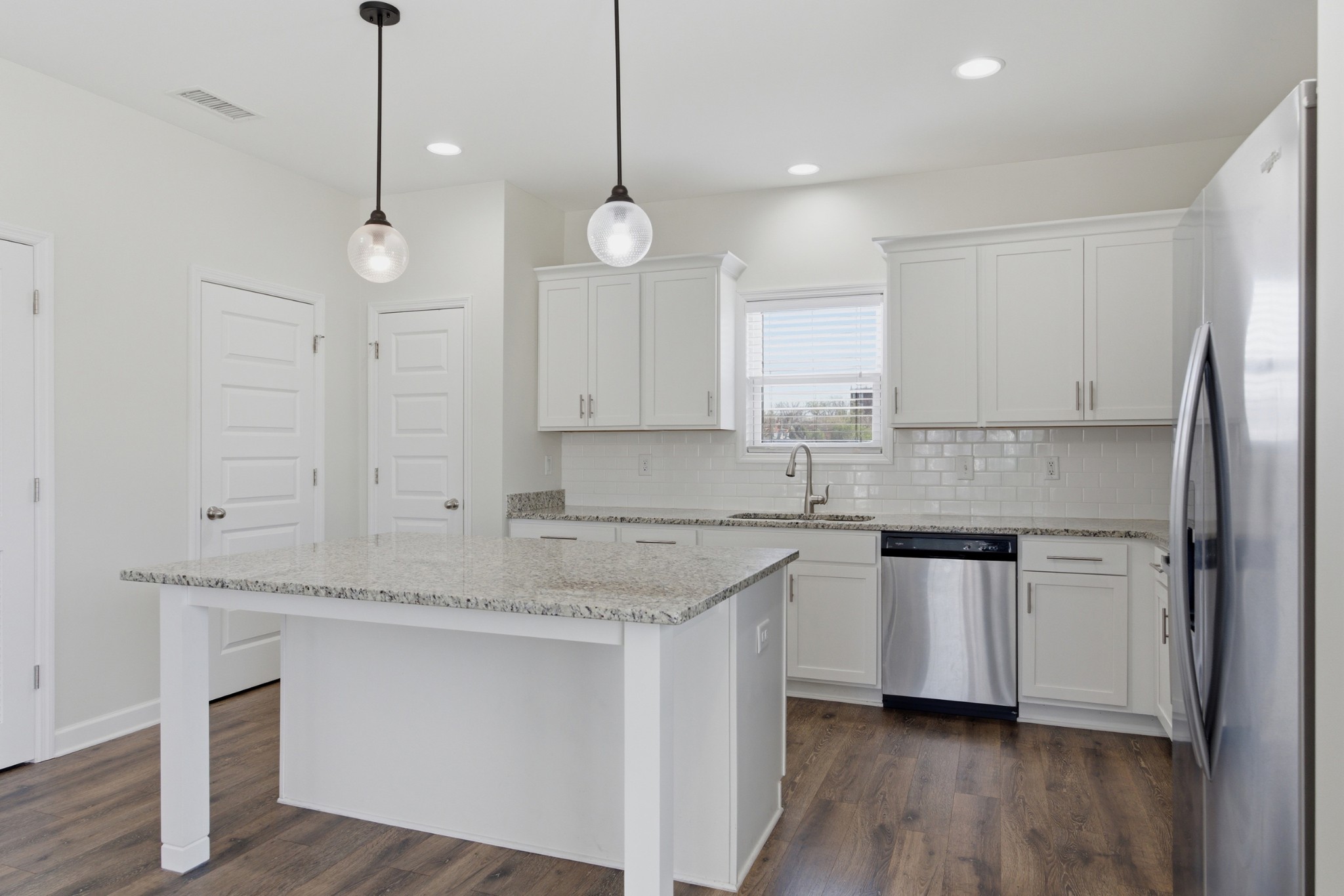  114 Walden Village Ct, Nashville, TN, 37210 - 物件實景