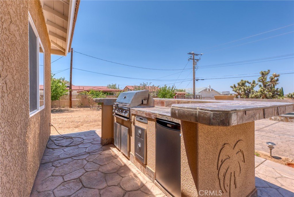 Yucca Valley, California, 92284, United States, 4 Bedrooms Bedrooms, ,3 BathroomsBathrooms,Residential,For Sale,1827862