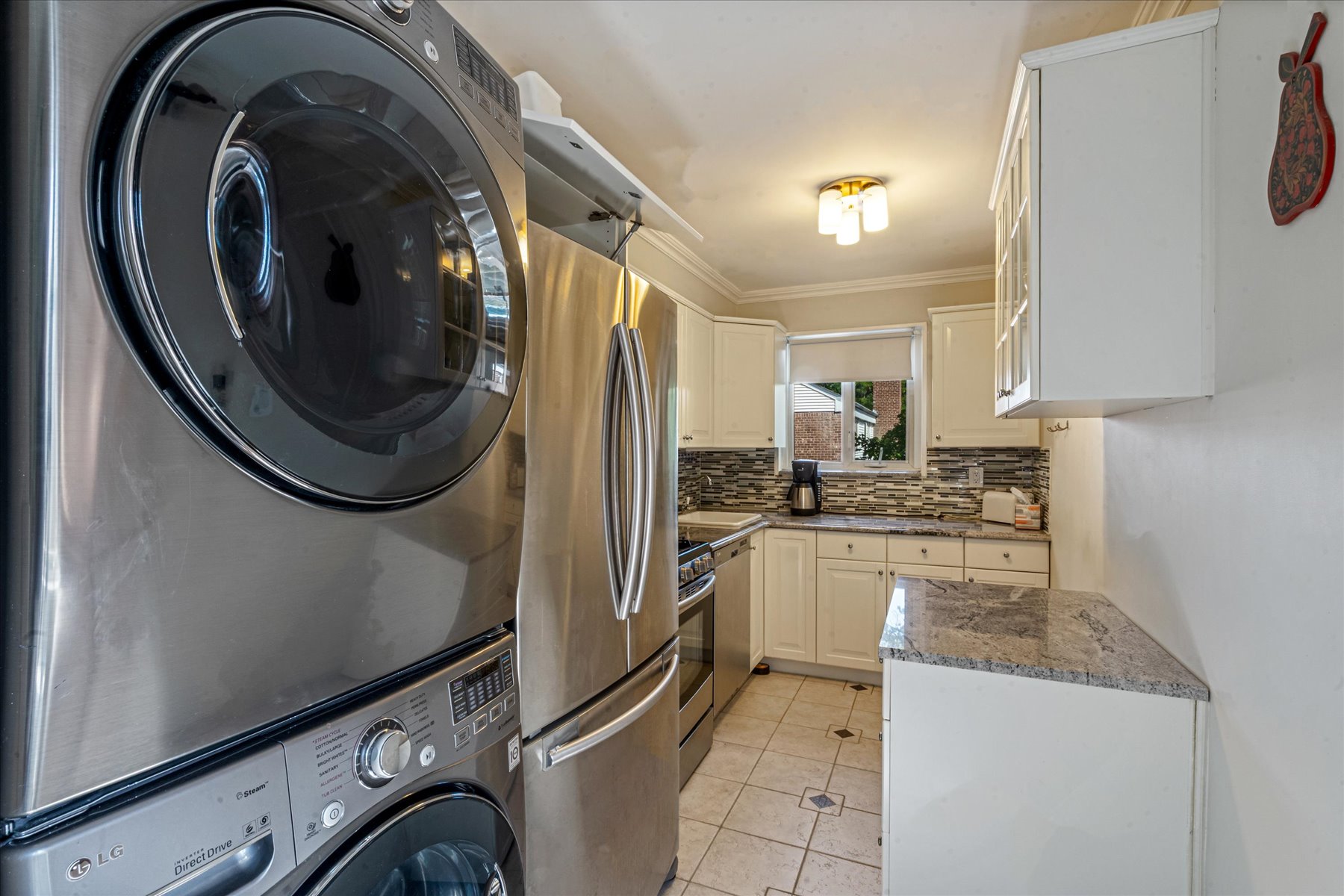  209-87 18th Avenue Unit# 196, Bayside, NY, 11360 - 物件實景