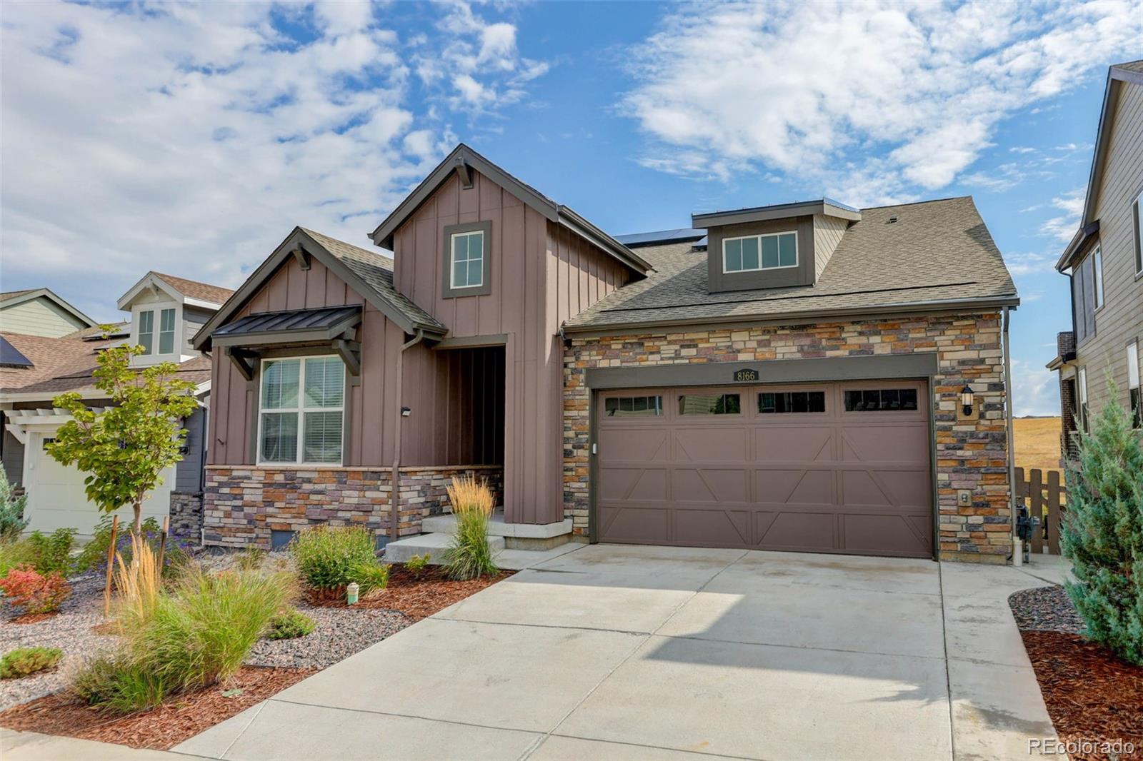 Littleton, Colorado, 80125, United States, 4 Bedrooms Bedrooms, ,3 BathroomsBathrooms,Residential,For Sale,1940940