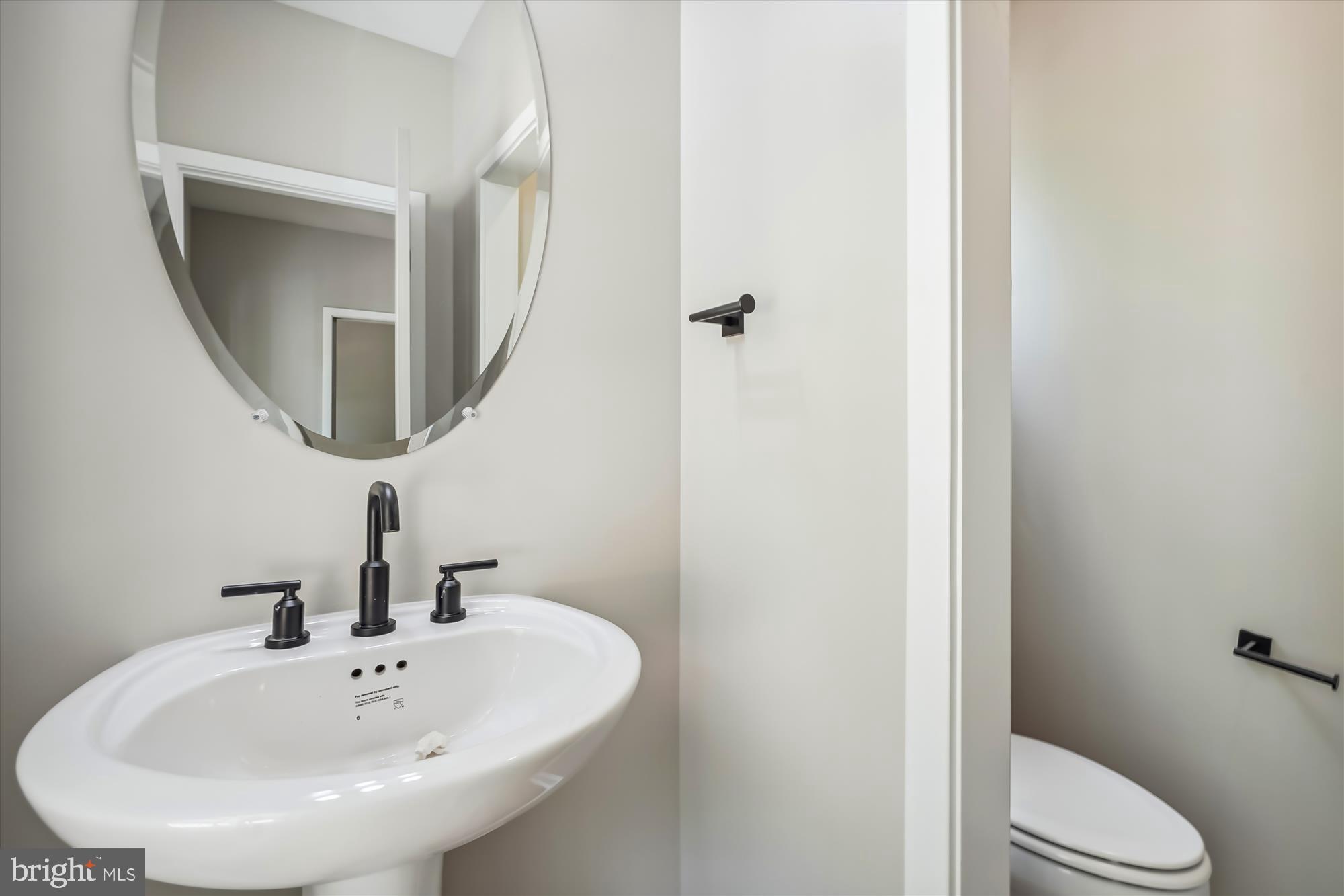 Rixeyville, Virginia, 22737, United States, 4 Bedrooms Bedrooms, ,4 BathroomsBathrooms,Residential,For Sale,1978890