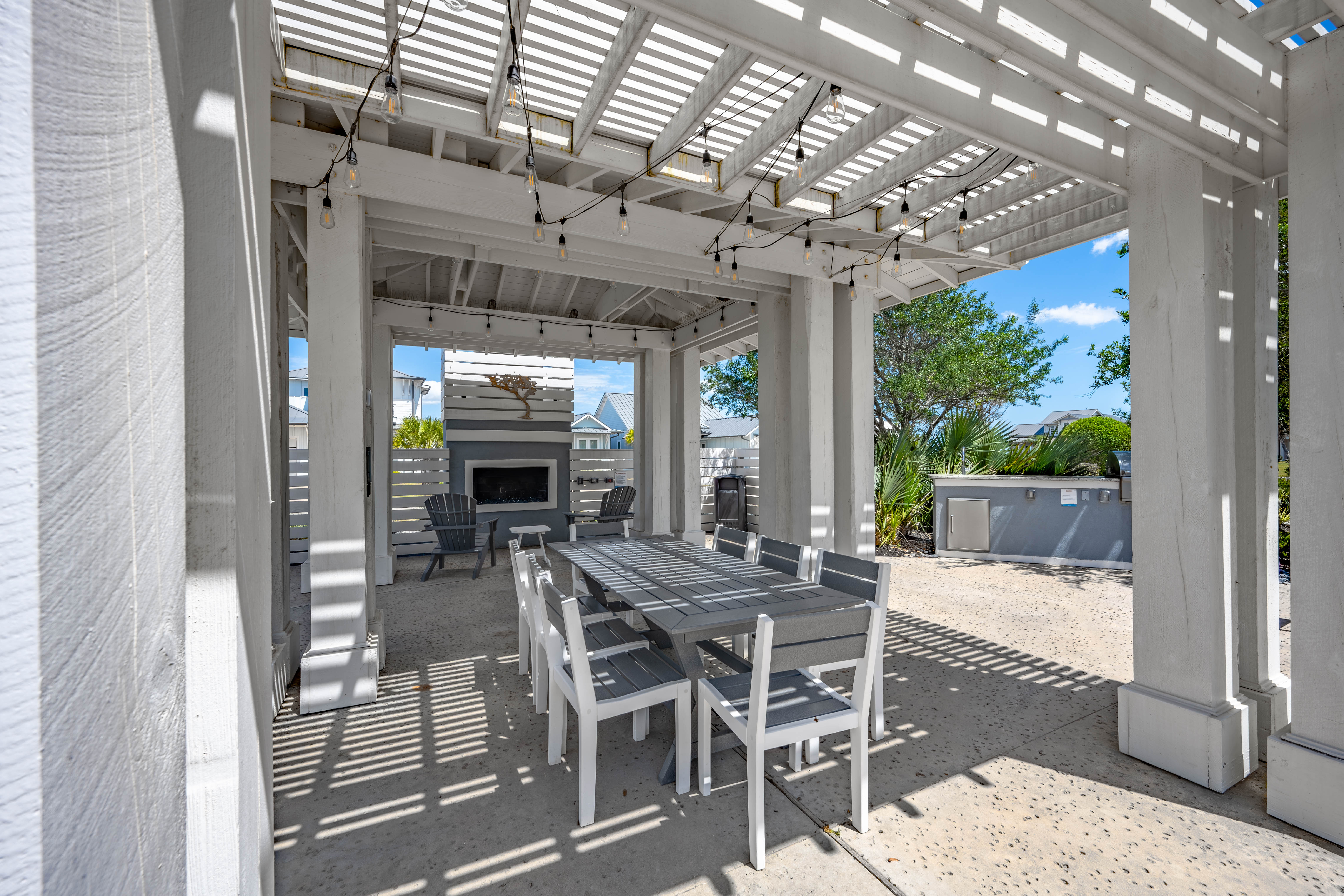  Relaxing 4BR Waterfront Condo - 物件實景