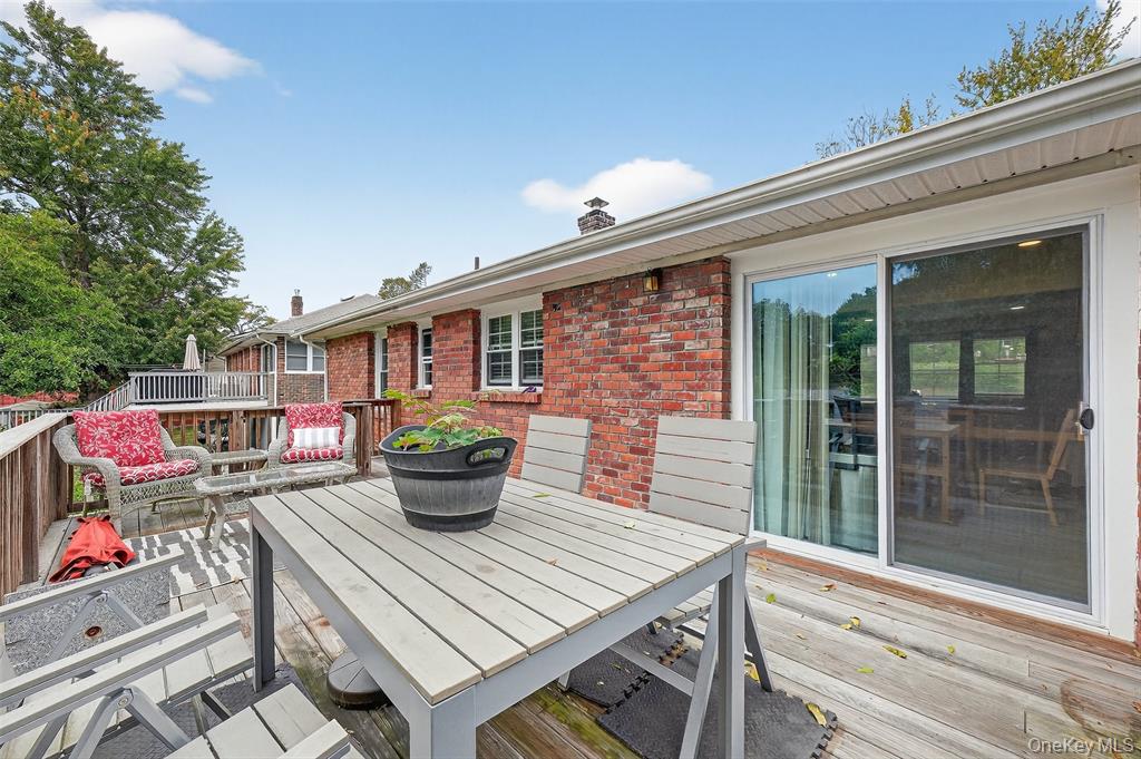 New Windsor, New York, 12553, United States, 4 Bedrooms Bedrooms, ,2 BathroomsBathrooms,Residential,For Sale,1977430