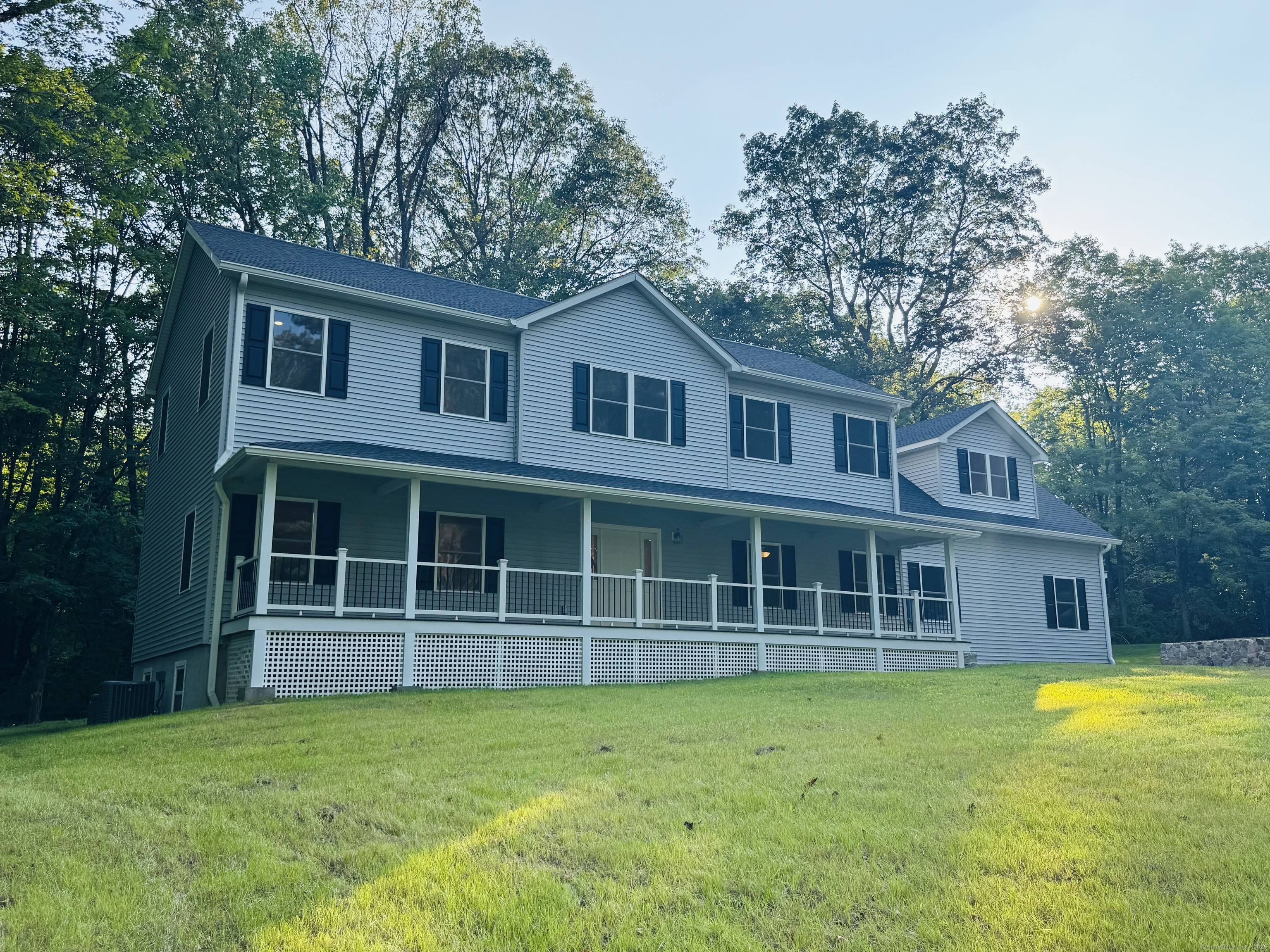 Newtown, Connecticut, 06482, United States, 4 Bedrooms Bedrooms, ,4 BathroomsBathrooms,Residential,For Sale,1917666