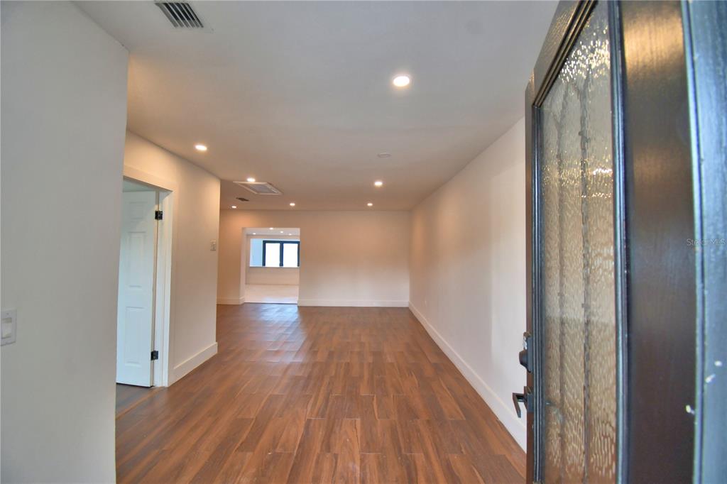 Winter Haven, Florida, 33881, United States, 9 Bedrooms Bedrooms, ,7 BathroomsBathrooms,Residential,For Sale,2003351