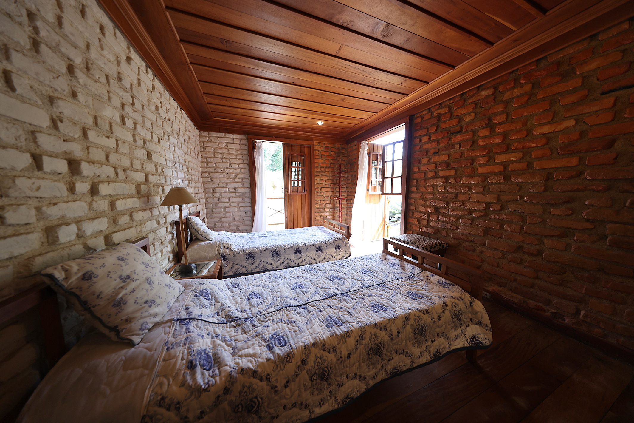  Residence with river views and integration with nature - 物件實景