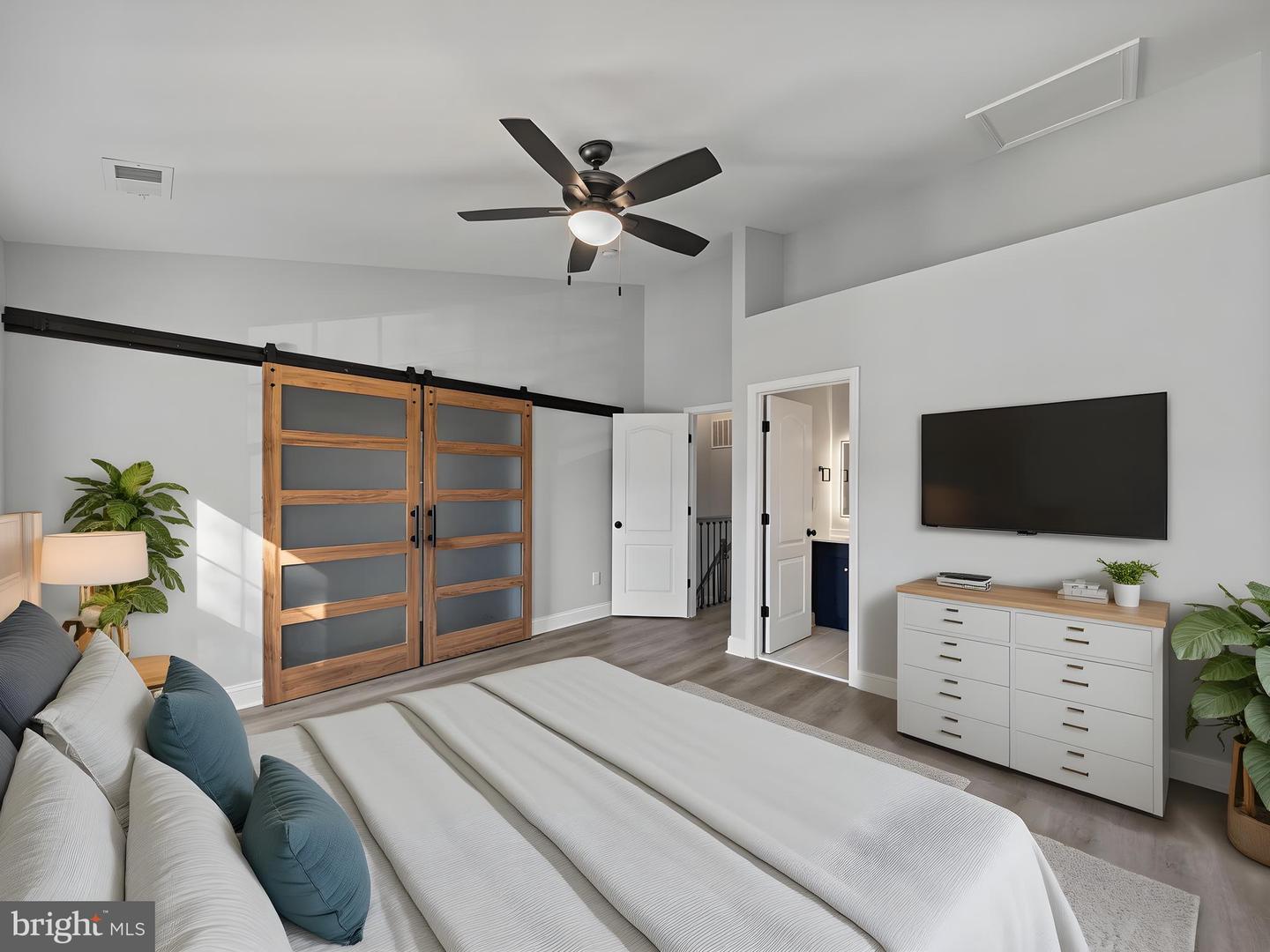 Herndon, Virginia, 20171, United States, 4 Bedrooms Bedrooms, ,4 BathroomsBathrooms,Residential,For Sale,1989077