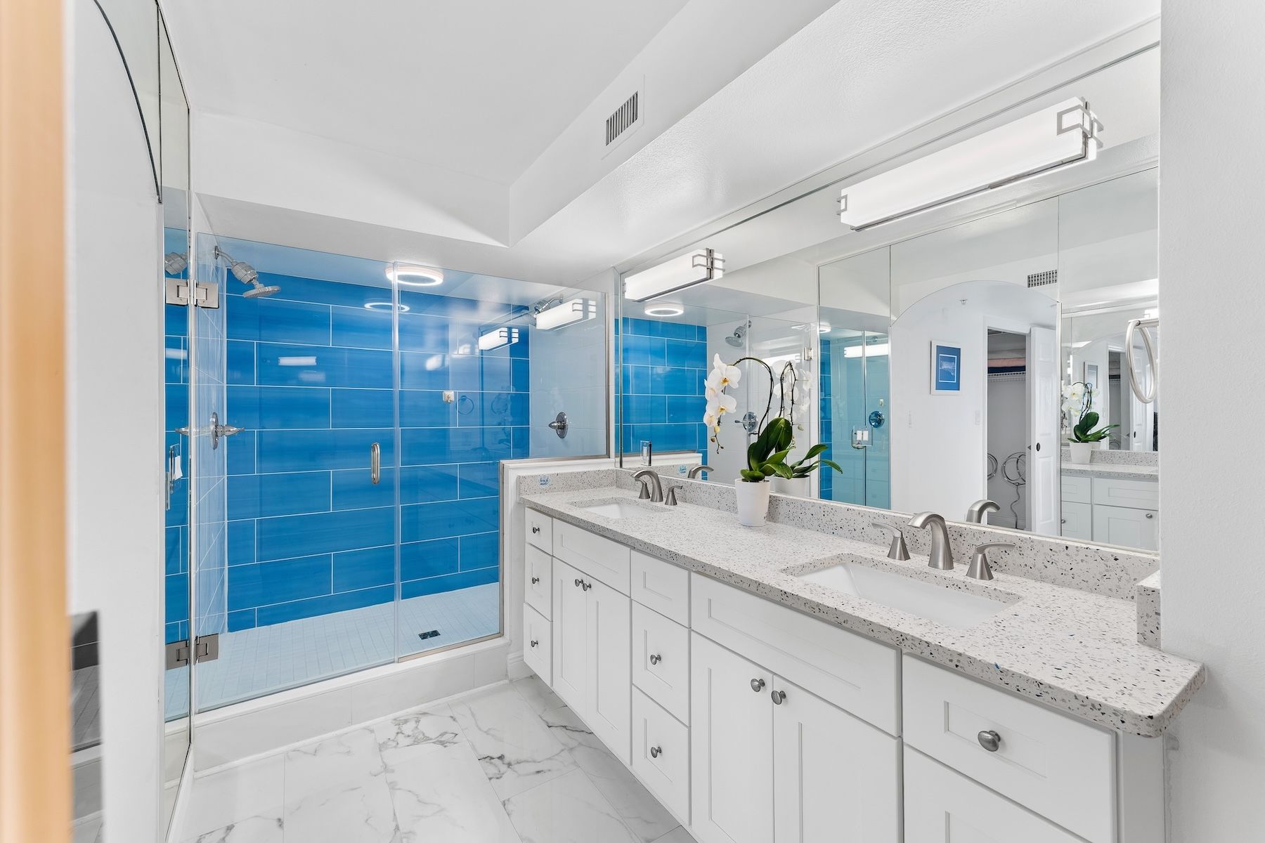  443 Johnson Avenue, #402, Cape Canaveral, FL, 32920 - 物件實景
