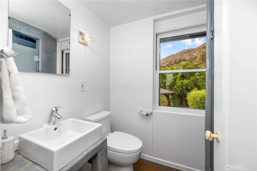 Sierra Madre, California, 91024, United States, 5 Bedrooms Bedrooms, ,2 BathroomsBathrooms,Residential,For Sale,1777104