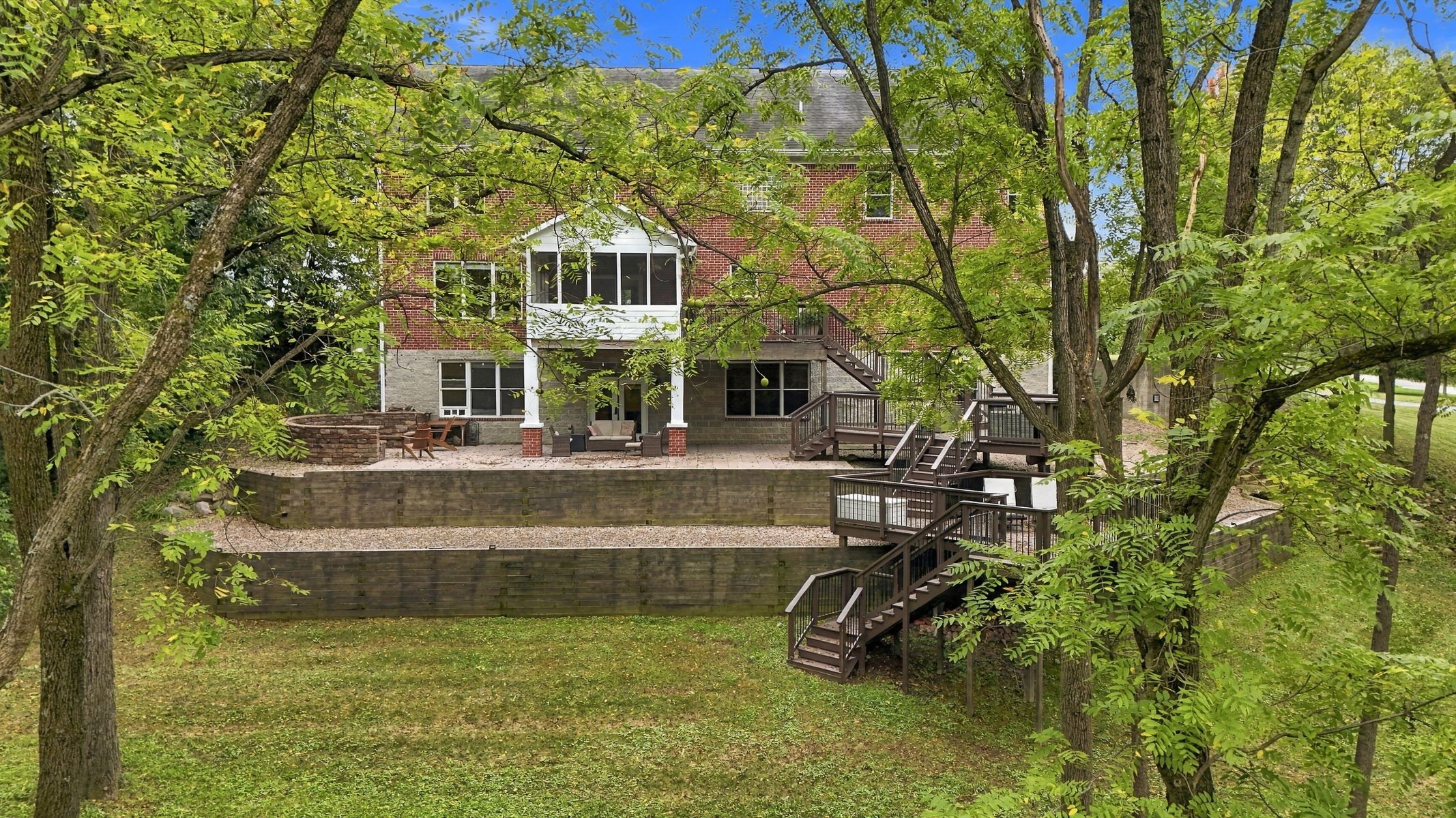  Six Bedroom Zionsville Home Surrounded By Park-Like Acreage - 物件實景