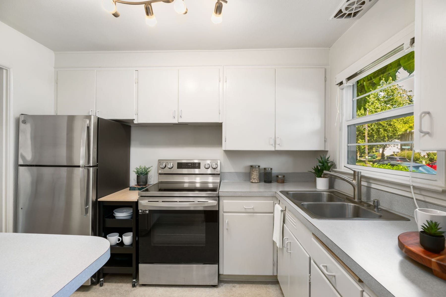  1805 NE 70TH AVE Portland, OR 97213 - 物件實景