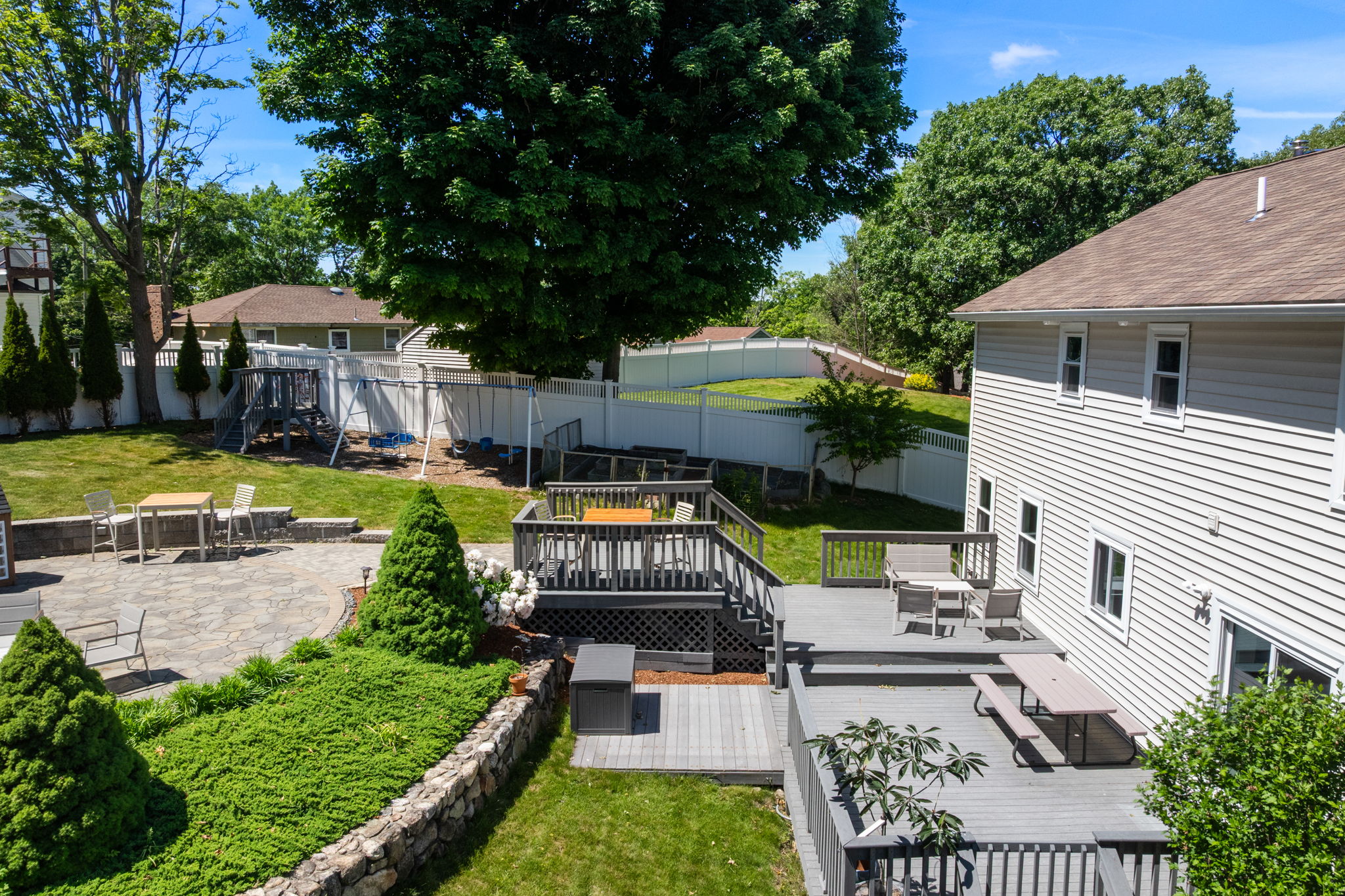  5 Patrick Circle, Stoneham, MA, 02180 - 物件實景
