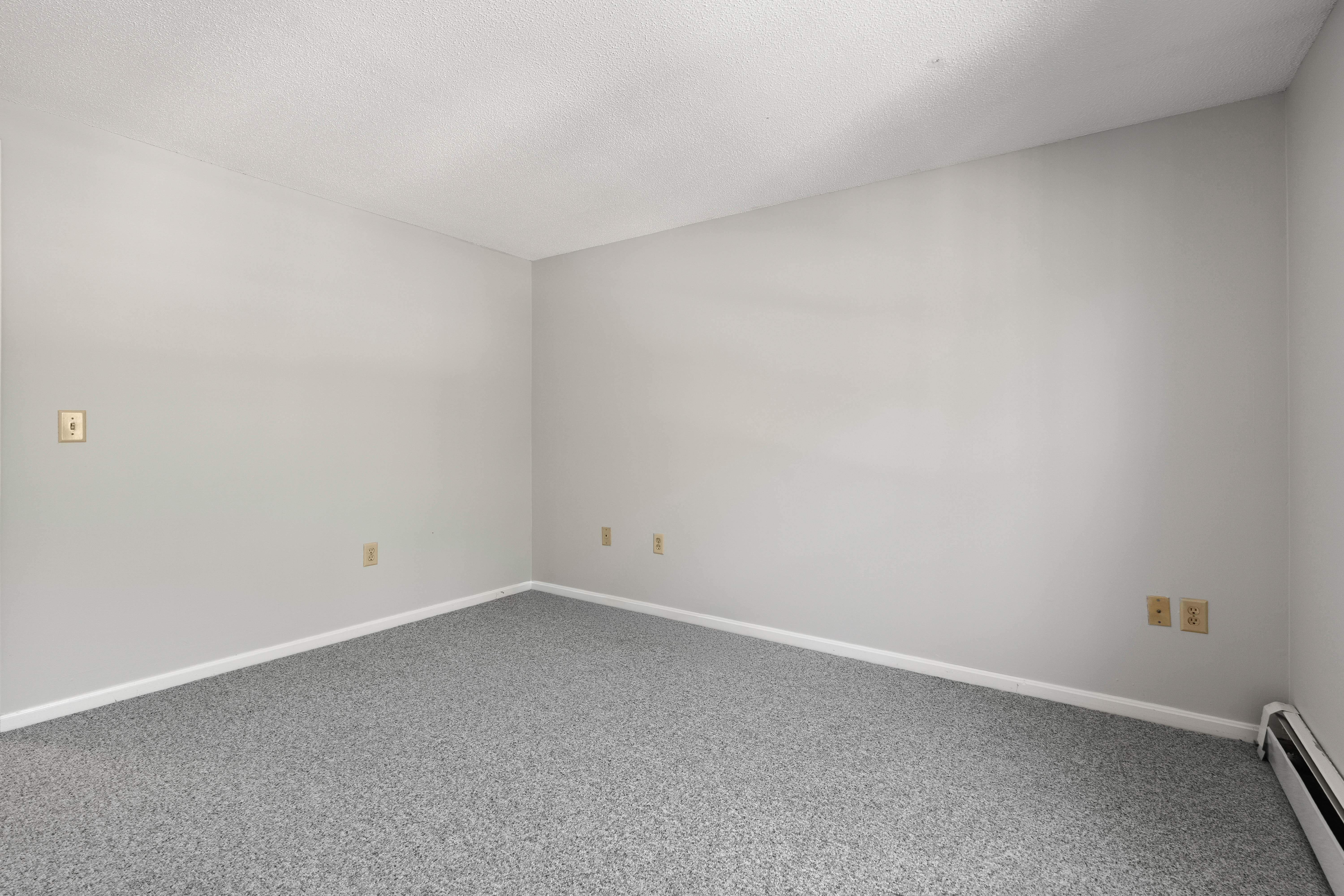  910 White Cedar Boulevard, Portsmouth, NH 03801 - 物件實景