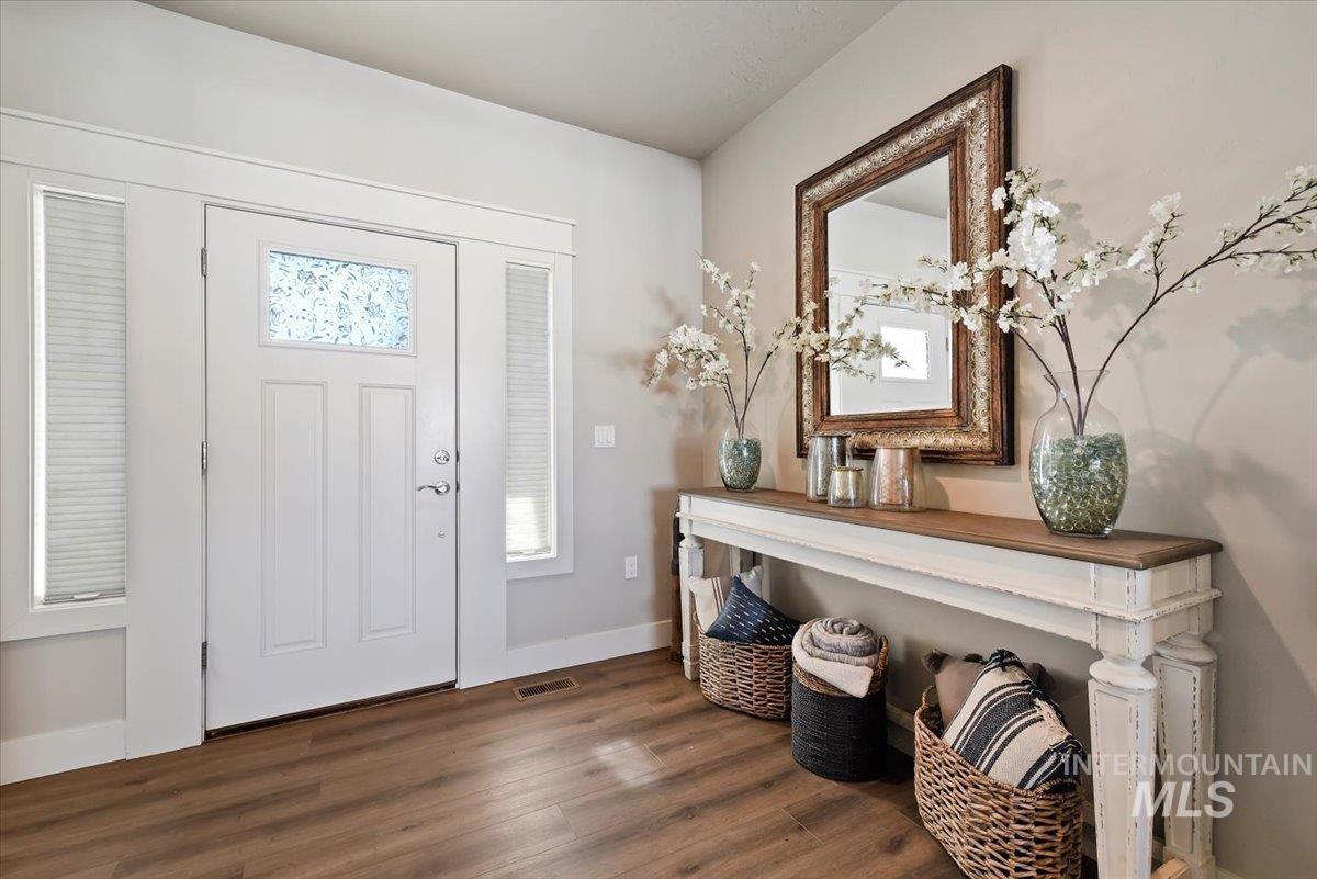 Nampa, Idaho, 83687, United States, 4 Bedrooms Bedrooms, ,Residential,For Sale,1970724