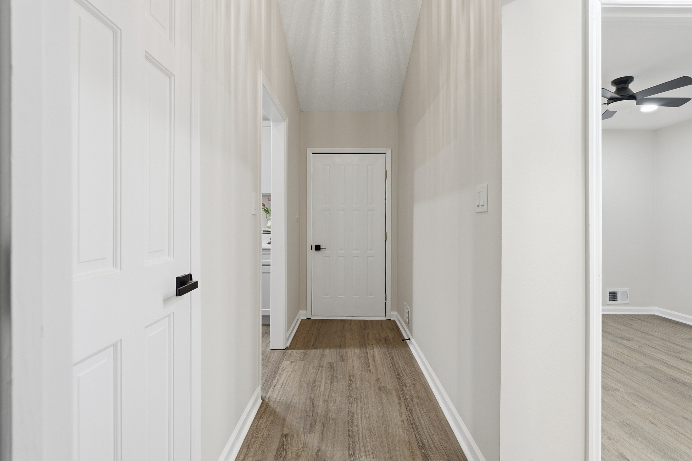  Completely Renovated and Move-In Ready East Cobb Home - 物件實景