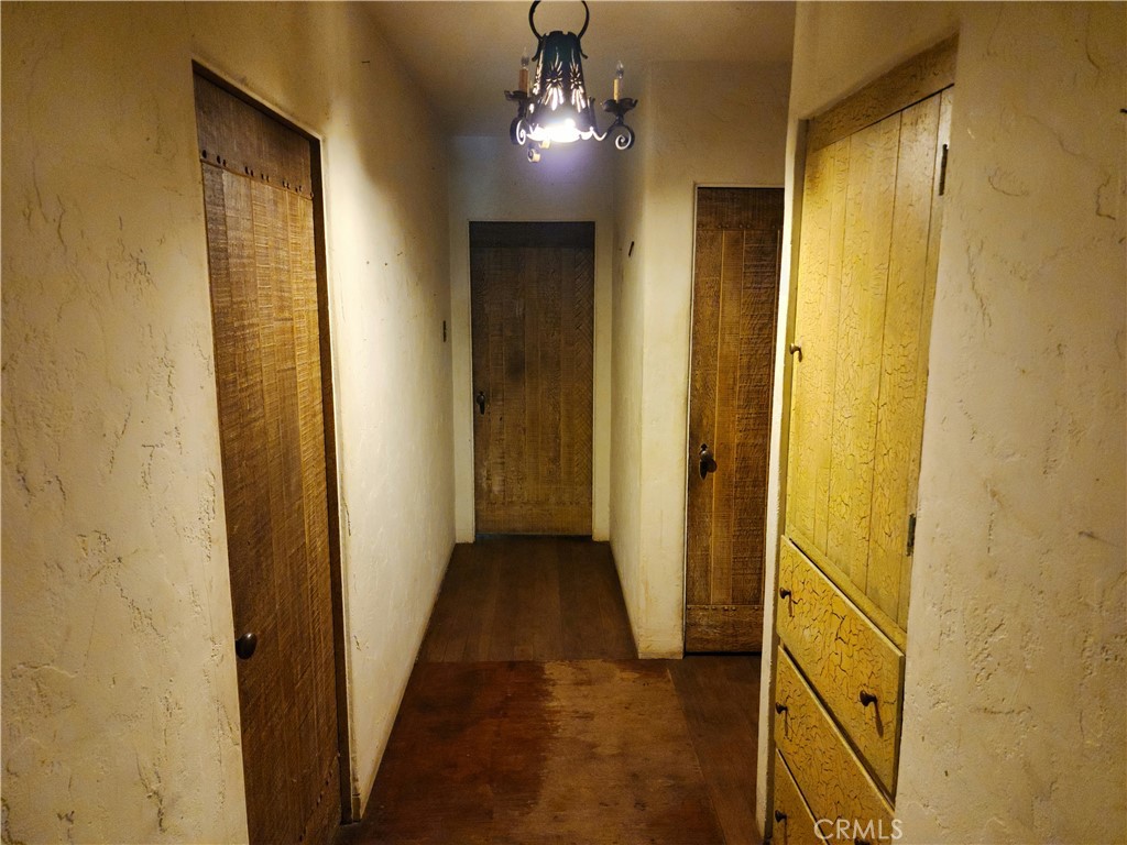 Riverside, California, 92501, United States, 4 Bedrooms Bedrooms, ,2 BathroomsBathrooms,Residential,For Sale,1966223