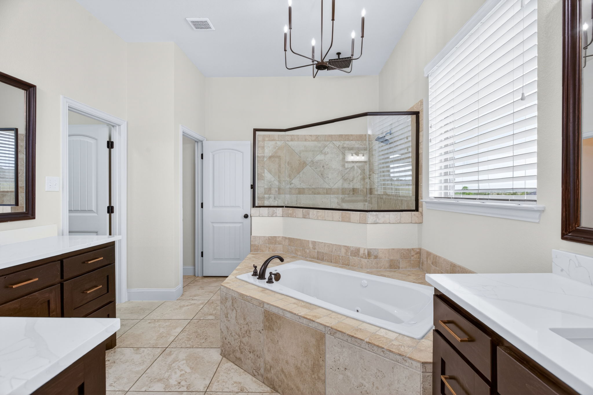  7320 Spring Ranch Court, Godley, TX, 76044 - 物件實景