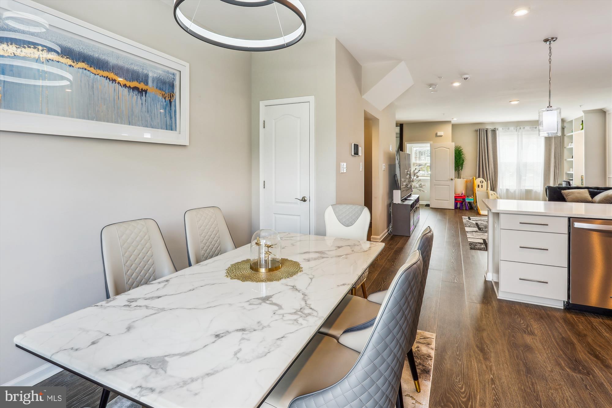 Hanover, Maryland, 21076, United States, 3 Bedrooms Bedrooms, ,4 BathroomsBathrooms,Residential,For Sale,1984120