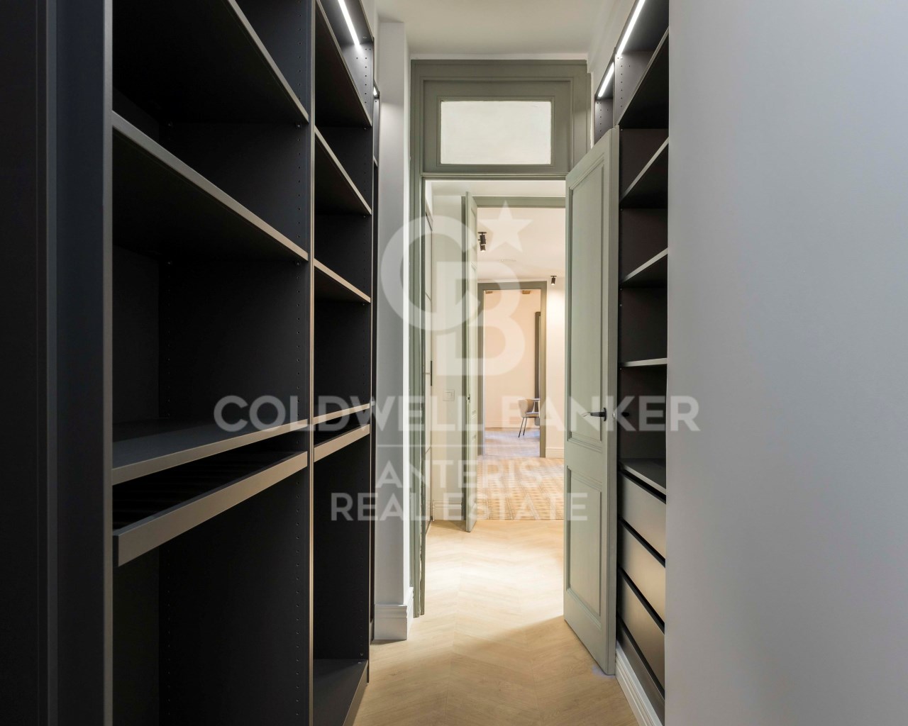 Barcelona, Barcelona, Eixample, L'Antiga Esquerra, Barcelona, Catalonia, ES, 3 Bedrooms Bedrooms, ,2 BathroomsBathrooms,Residential,For Sale,Barcelona, Barcelona, Eixample, L'Antiga Esquerra,1505663