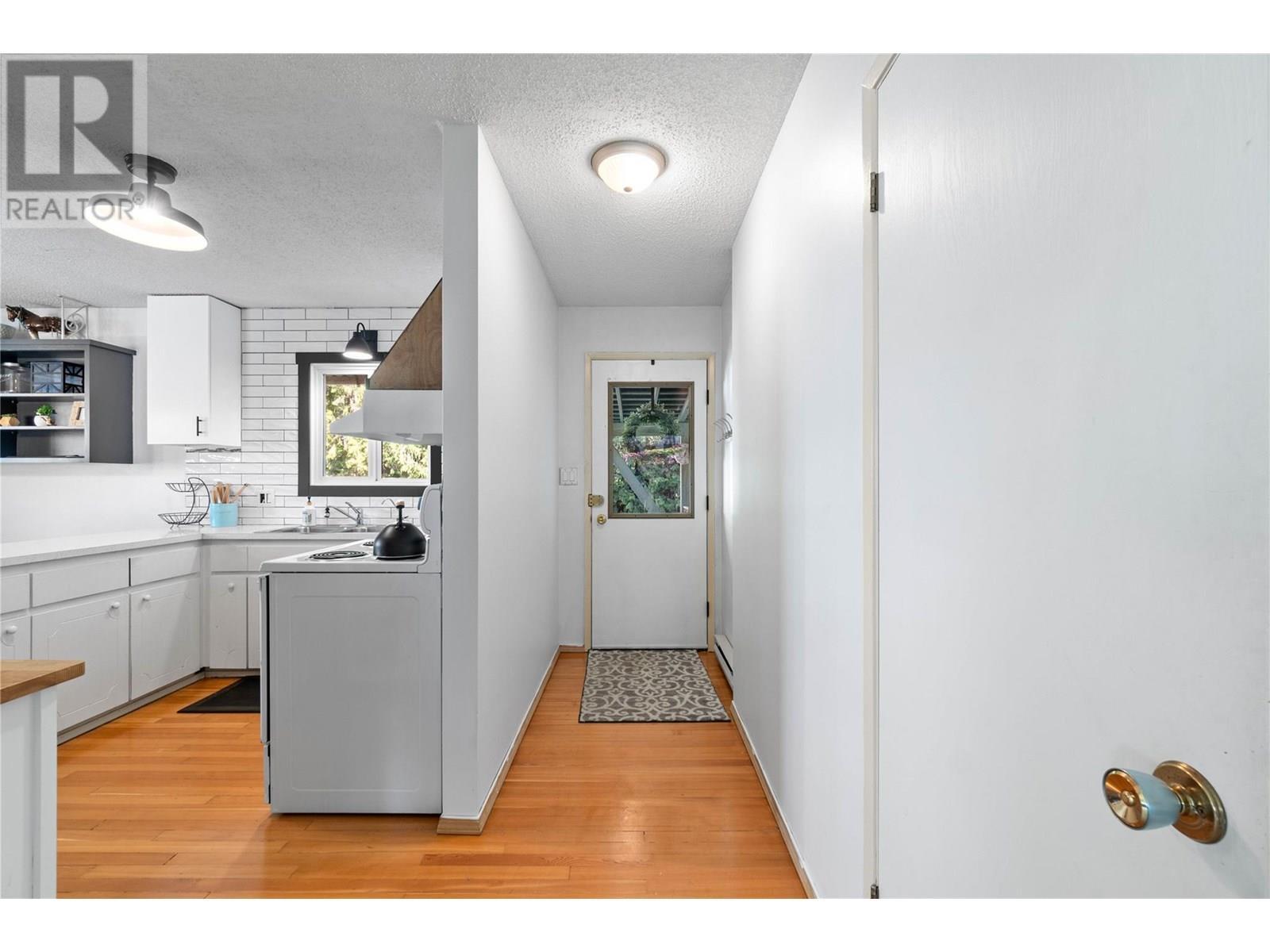 SORRENTO, British Columbia, V0E 2W0, CA, 4 Bedrooms Bedrooms, ,2 BathroomsBathrooms,Residential,For Sale,1837690