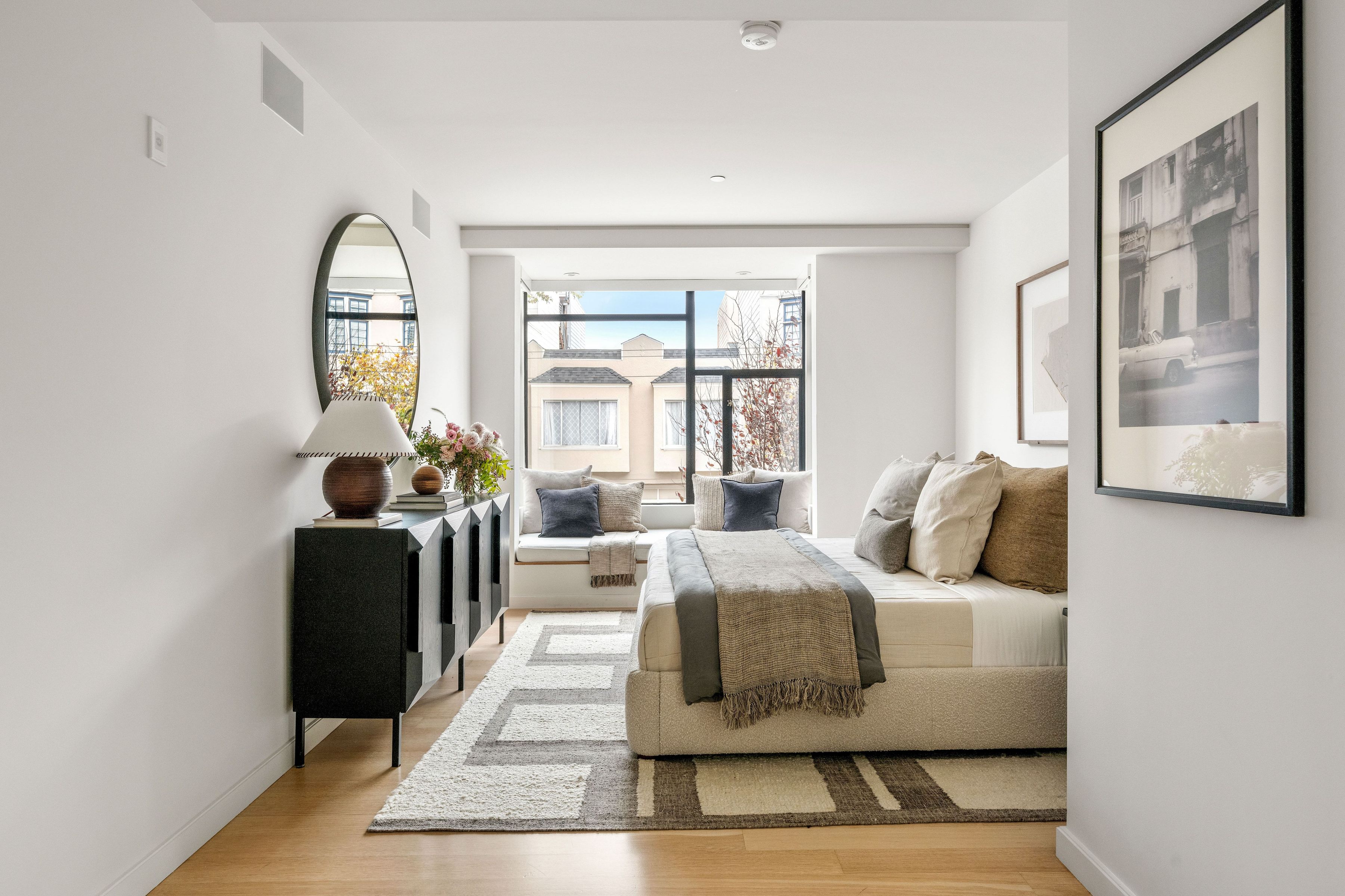  Contemporary Condo w/Large Deeded Garden - 物件實景