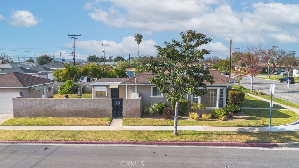 Los Angeles, California, 90061, United States, ,Residential,For Sale,2006223