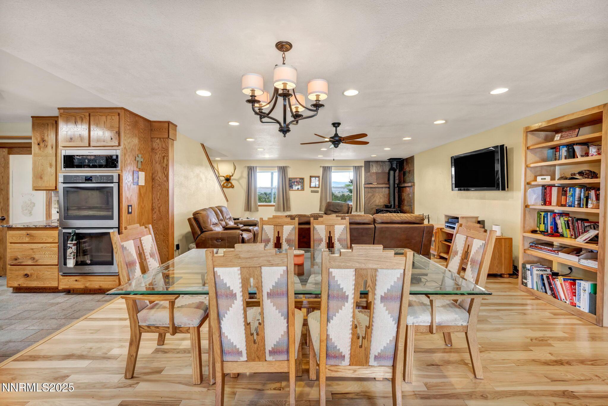 Wellington, Nevada, 89444, United States, 4 Bedrooms Bedrooms, ,4 BathroomsBathrooms,Residential,For Sale,1900954