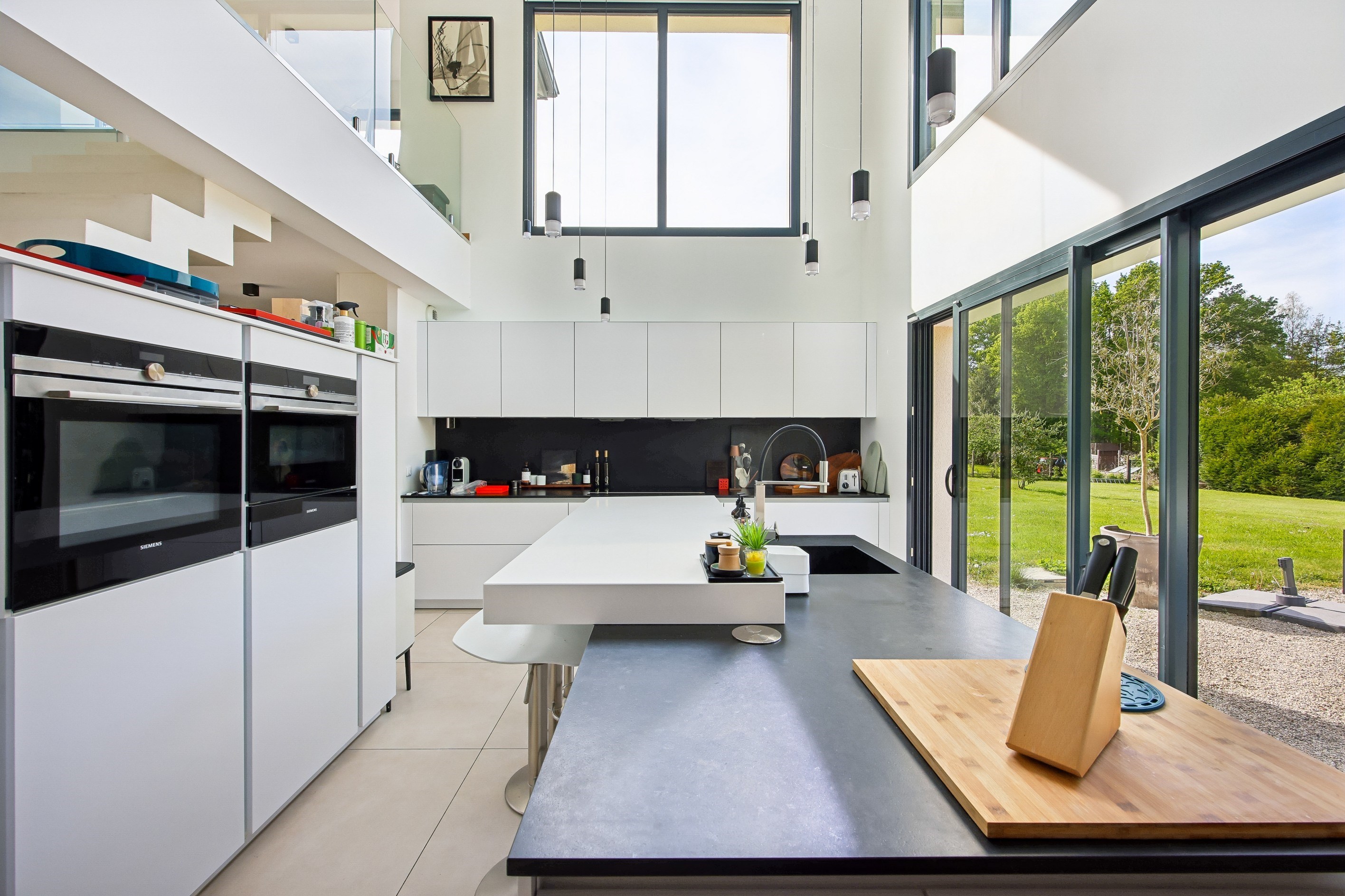  Modern luxury home - 物件實景