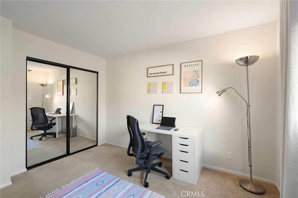 Lake Balboa, California, 91406, United States, 3 Bedrooms Bedrooms, ,3 BathroomsBathrooms,Residential,For Sale,1992024