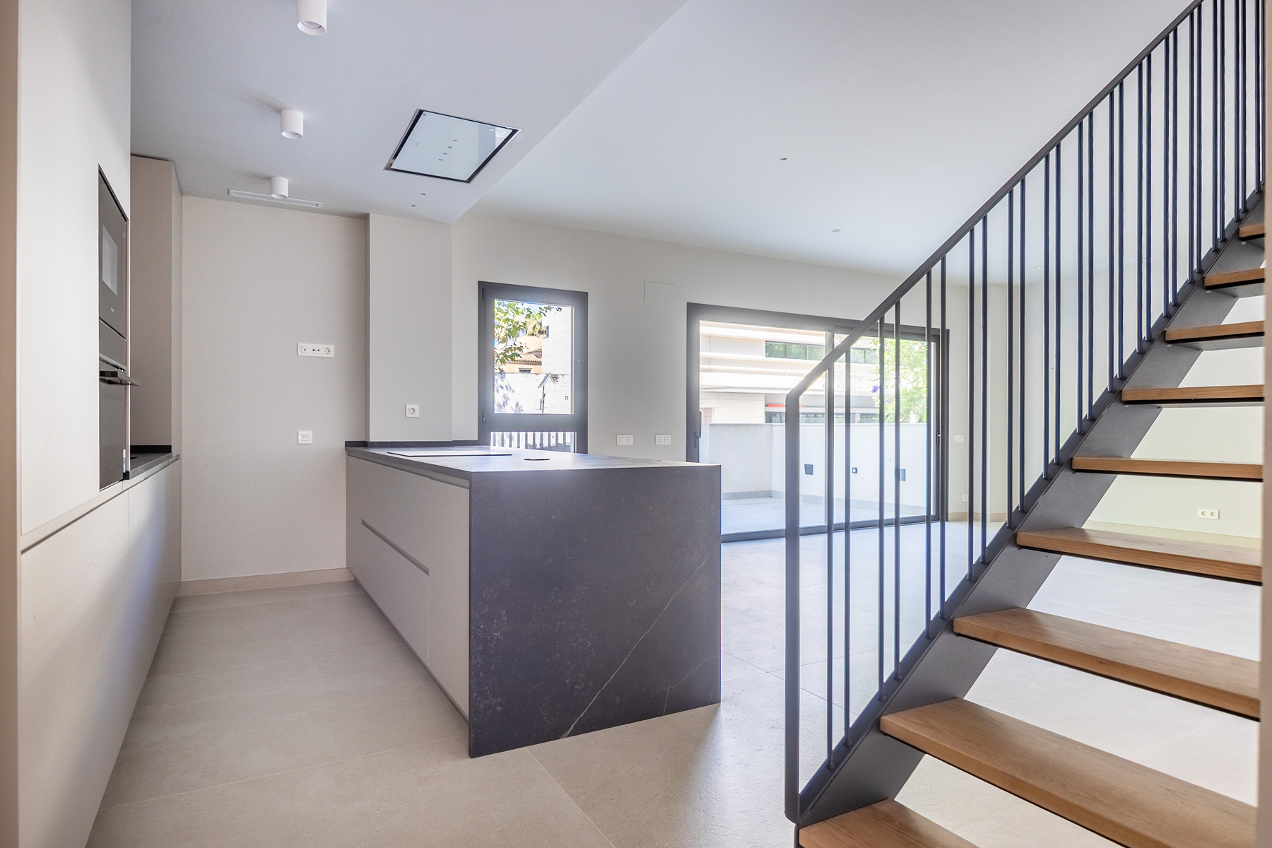 Exclusive duplex with terrace, two parking spaces and storage in Manuel Siurot - 物件實景