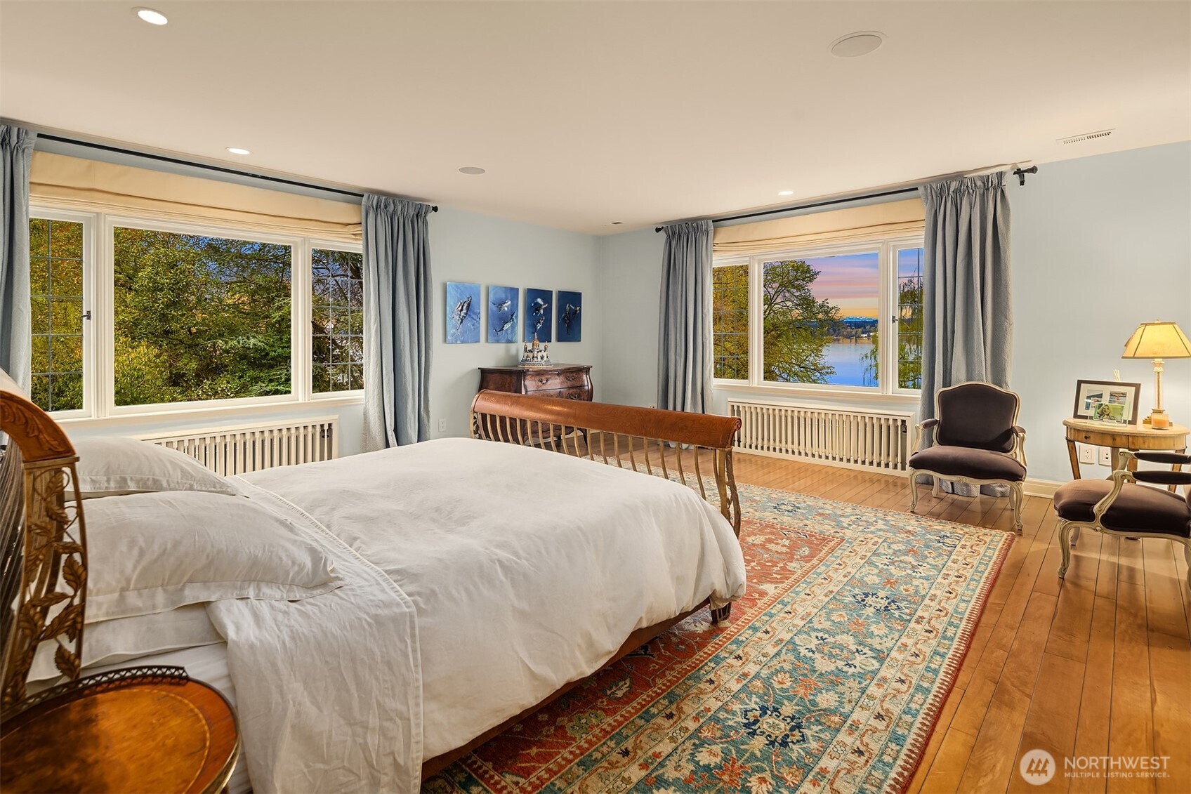 Seattle, Washington, 98112, United States, 4 Bedrooms Bedrooms, ,3 BathroomsBathrooms,Residential,For Sale,1770318