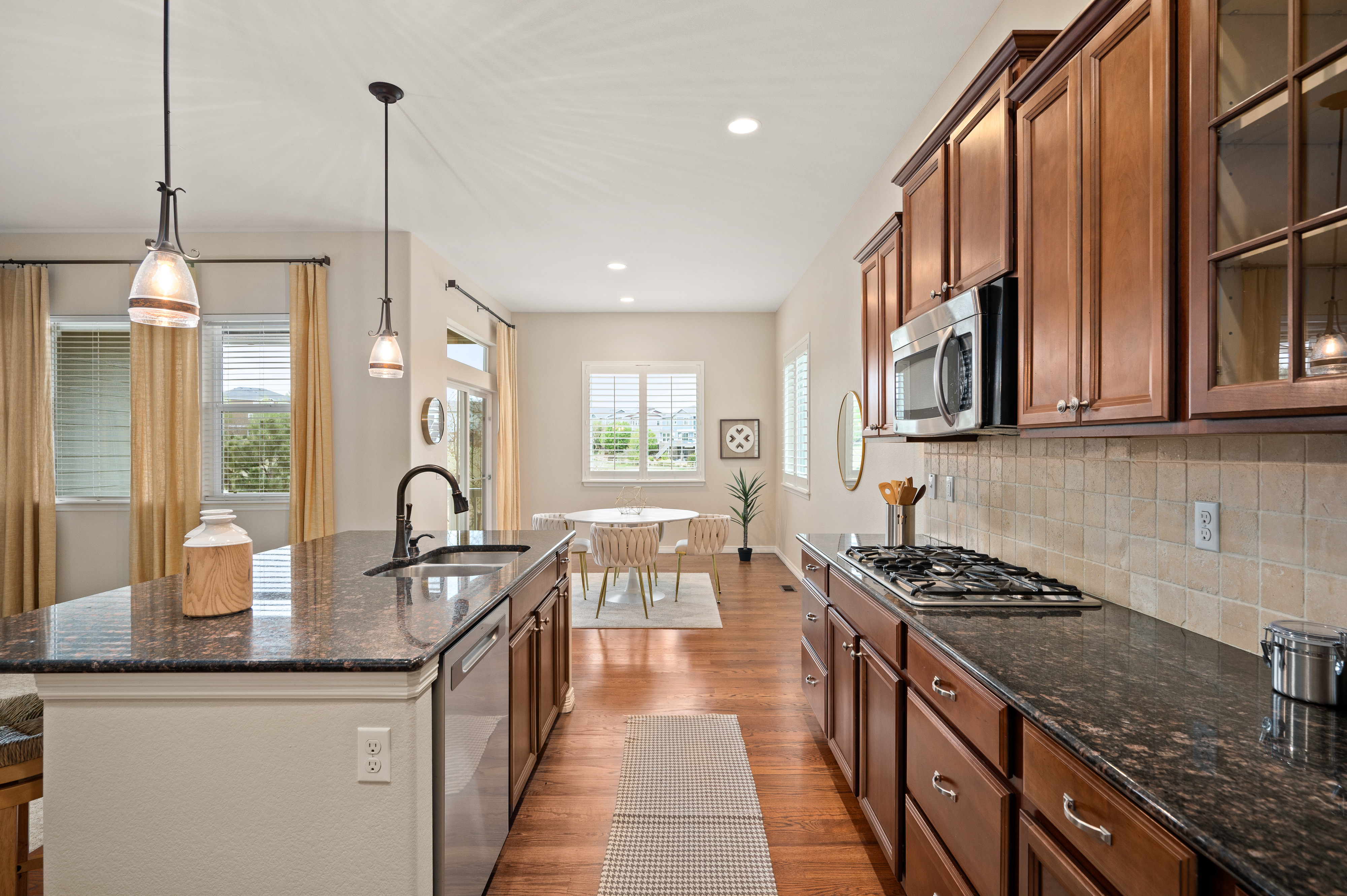  Beautiful, newer, move-in ready ranch - 物件實景