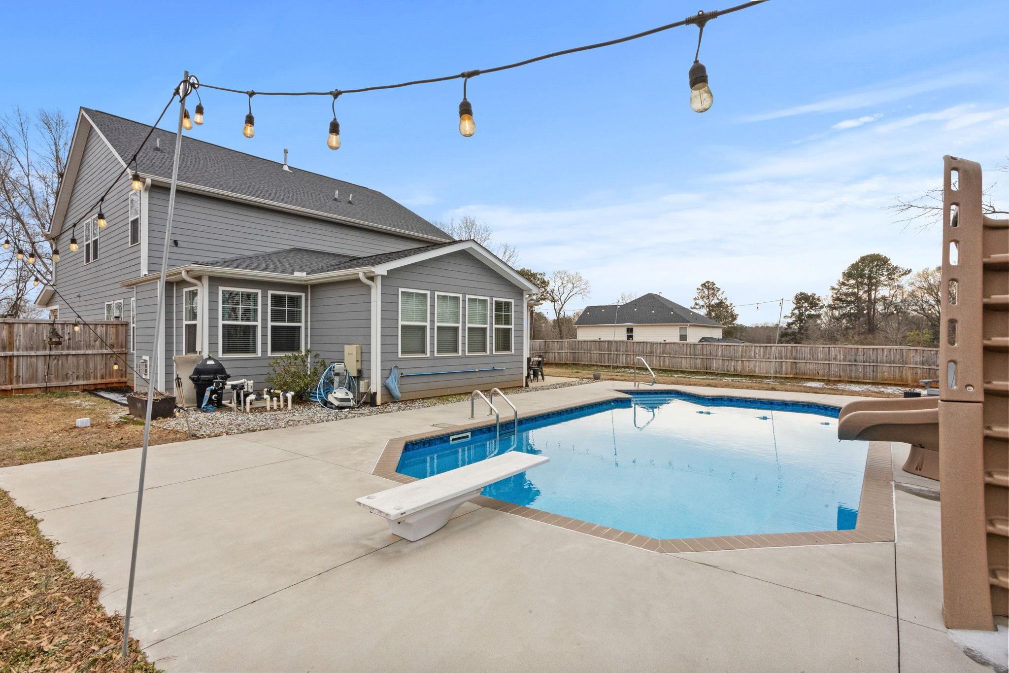 Belton, South Carolina, 29627, United States, 5 Bedrooms Bedrooms, ,4 BathroomsBathrooms,Residential,For Sale,2014845