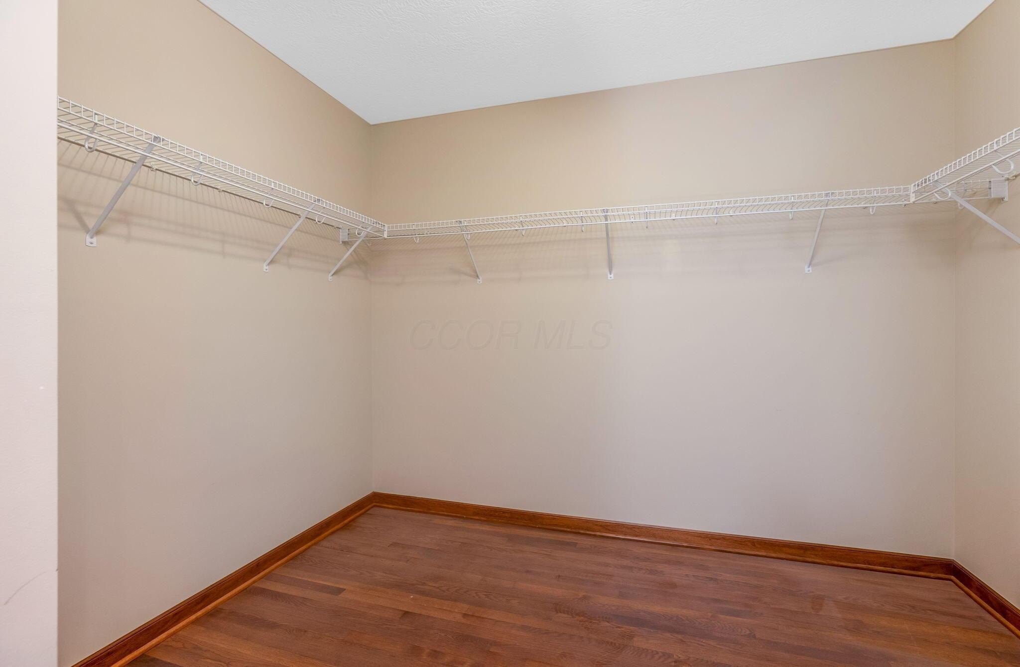 Blacklick, Ohio, 43004, United States, 4 Bedrooms Bedrooms, ,4 BathroomsBathrooms,Residential,For Sale,1860934