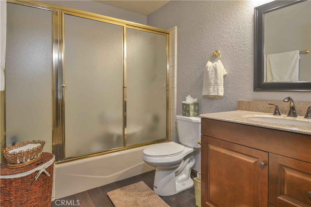 Lake Arrowhead, California, 92352, United States, 3 Bedrooms Bedrooms, ,3 BathroomsBathrooms,Residential,For Sale,1998895