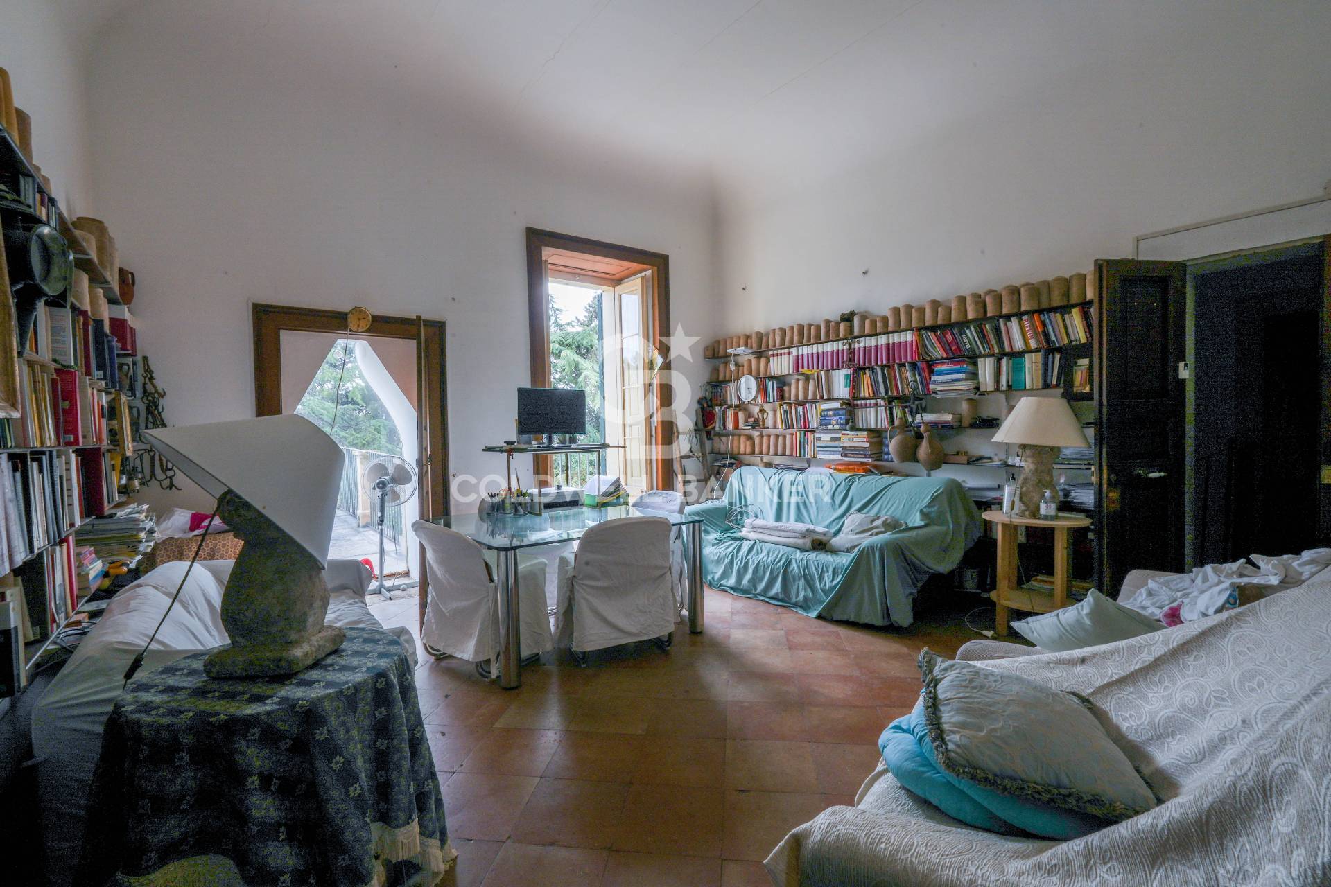 Bitonto, Bari, 70032, IT, 4 Bedrooms Bedrooms, ,4 BathroomsBathrooms,Residential,For Sale,1686700