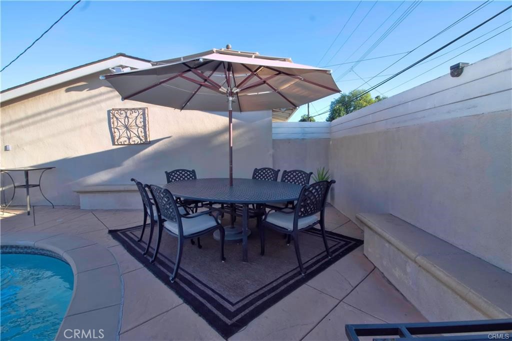 West Hills, California, 91304, United States, 4 Bedrooms Bedrooms, ,2 BathroomsBathrooms,Residential,For Sale,1985770