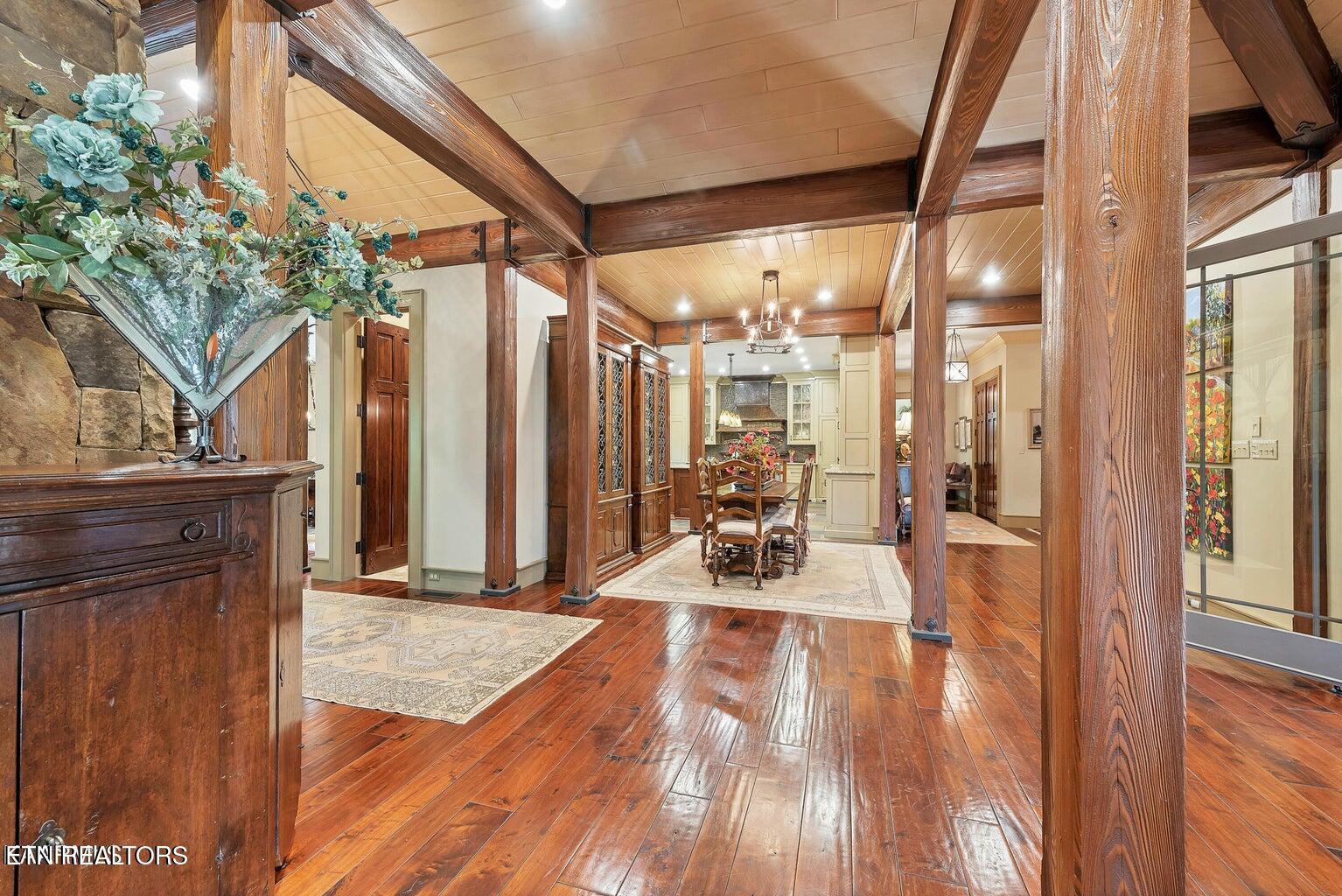 Louisville, Tennessee, 37777, United States, 3 Bedrooms Bedrooms, ,4 BathroomsBathrooms,Residential,For Sale,1821192