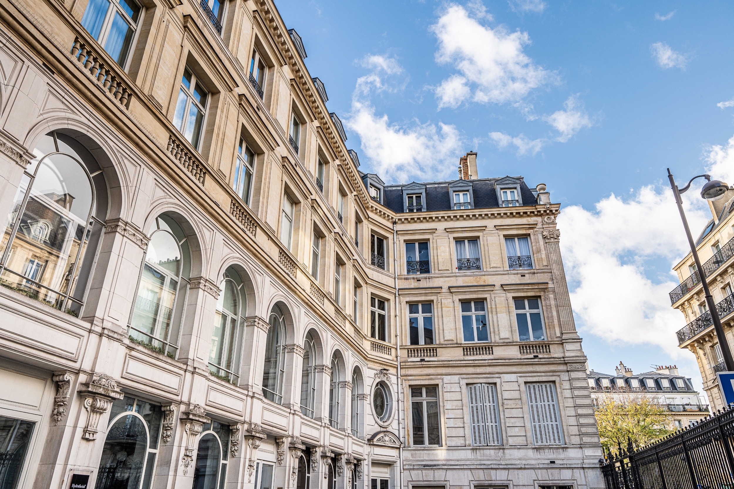  Paris 8th - Place de l