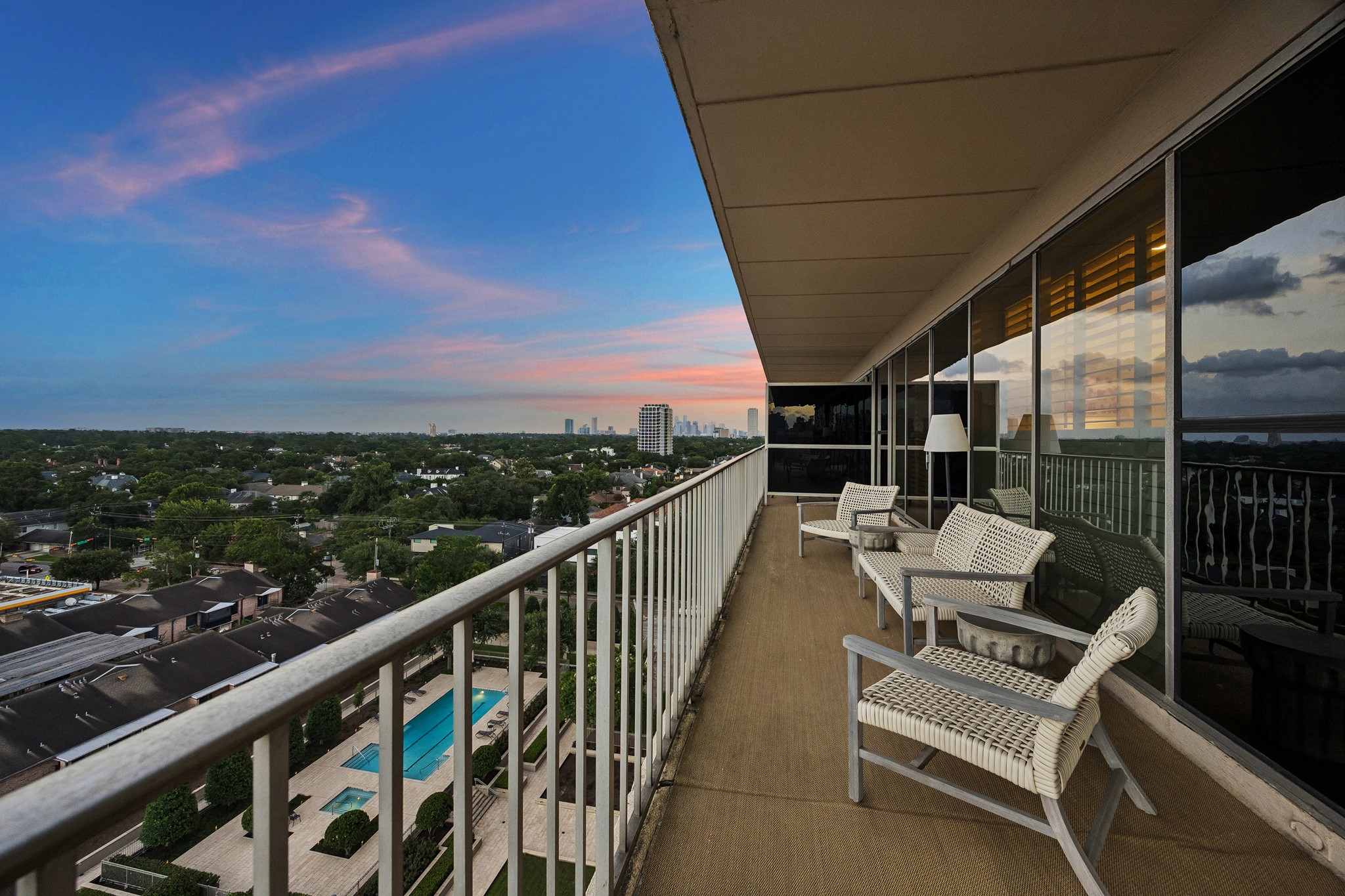  2200 Willowick Road #10D - 物件實景