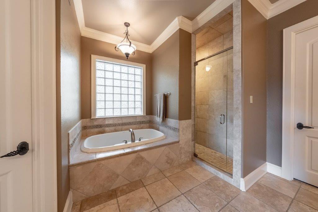 Whitehouse, Texas, 75791, United States, 4 Bedrooms Bedrooms, ,5 BathroomsBathrooms,Residential,For Sale,1728756