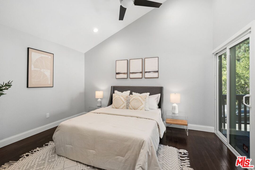 Los Angeles, California, 90077, United States, 3 Bedrooms Bedrooms, ,3 BathroomsBathrooms,Residential,For Sale,1933289