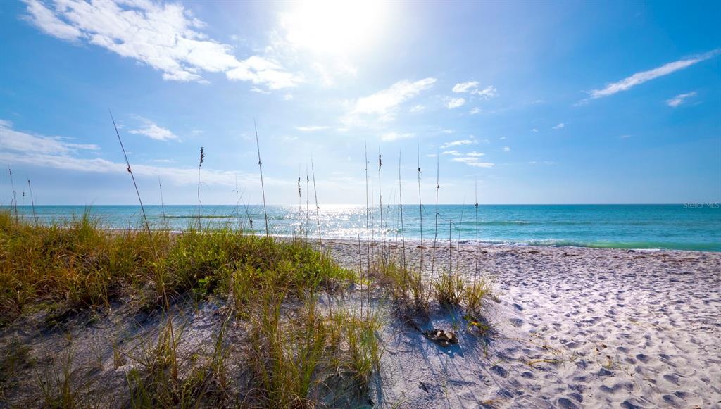 Longboat Key, Florida, 34228, United States, 3 Bedrooms Bedrooms, ,4 BathroomsBathrooms,Residential,For Sale,1988041