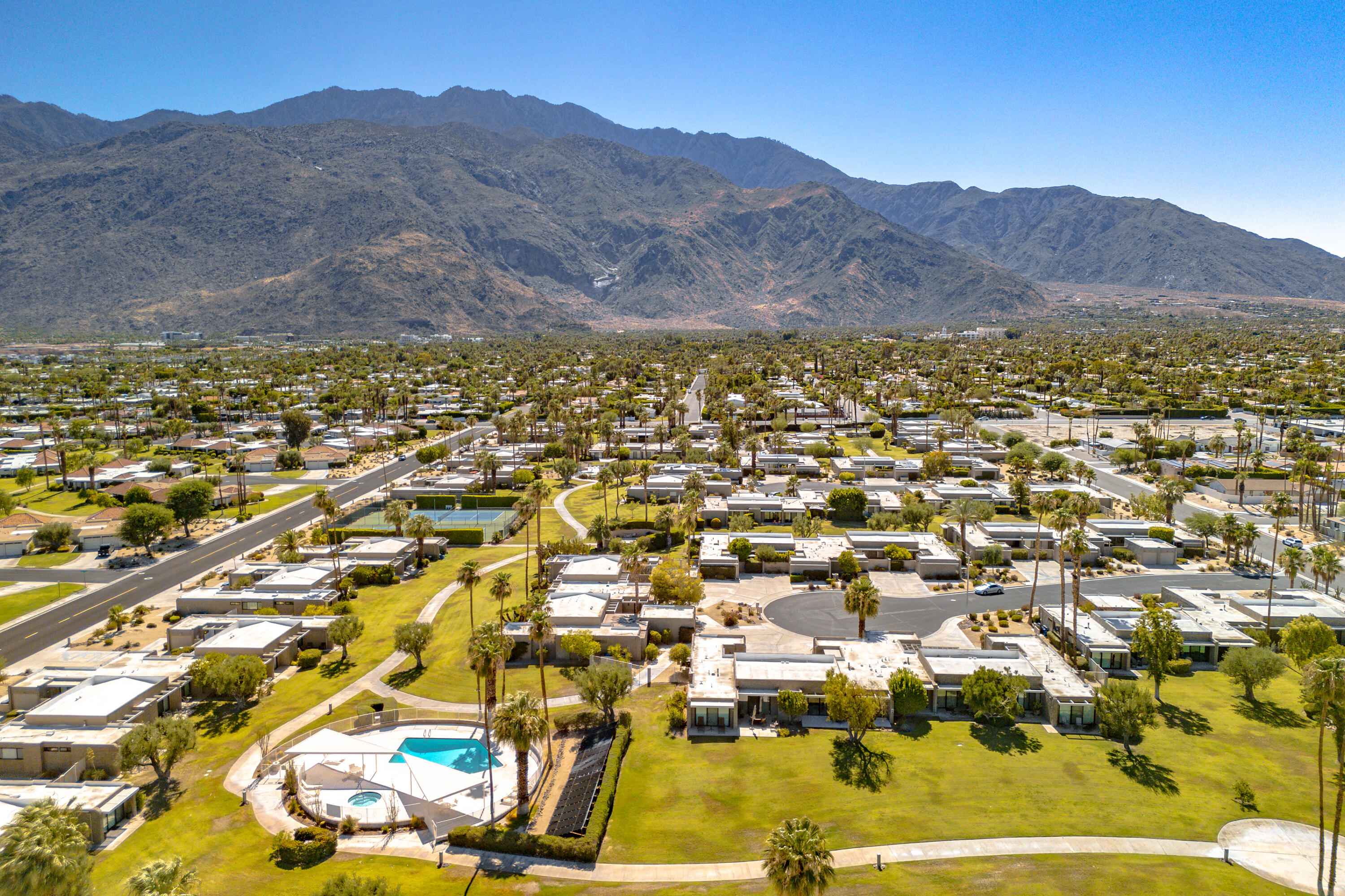 Palm Springs, California, 92262, United States, 2 Bedrooms Bedrooms, ,2 BathroomsBathrooms,Residential,For Sale,1890767