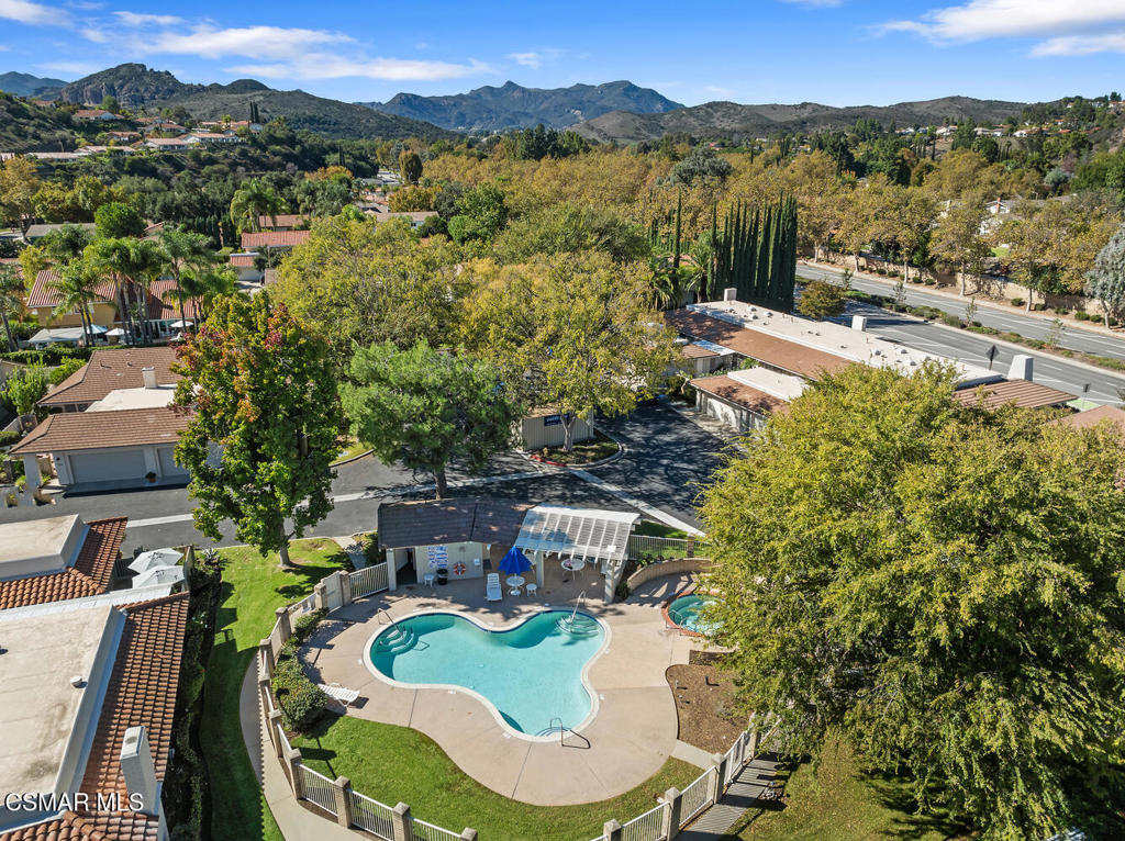 Westlake Village, California, 91361, United States, 3 Bedrooms Bedrooms, ,2 BathroomsBathrooms,Residential,For Sale,1989319