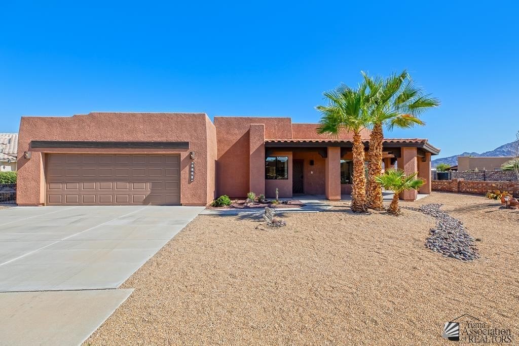 Yuma, Arizona, 85367, United States, 3 Bedrooms Bedrooms, ,2 BathroomsBathrooms,Residential,For Sale,1976192