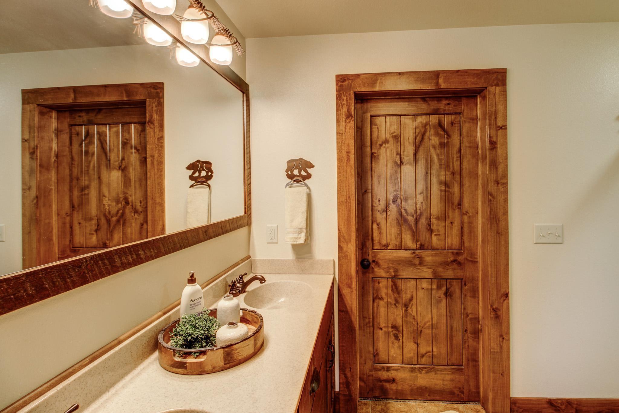 Park Rapids, Minnesota, 56470, United States, 3 Bedrooms Bedrooms, ,3 BathroomsBathrooms,Residential,For Sale,1906034