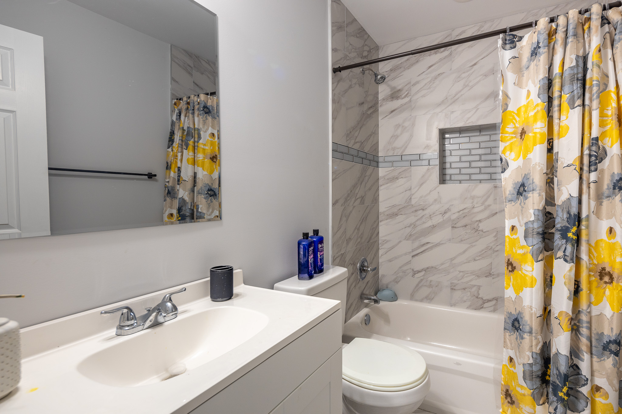 8 Narcissus Road W, Mastic Beach, New York, 11951, United States, 4 Bedrooms Bedrooms, ,3 BathroomsBathrooms,Residential,For Sale,8 Narcissus Road W,1659609