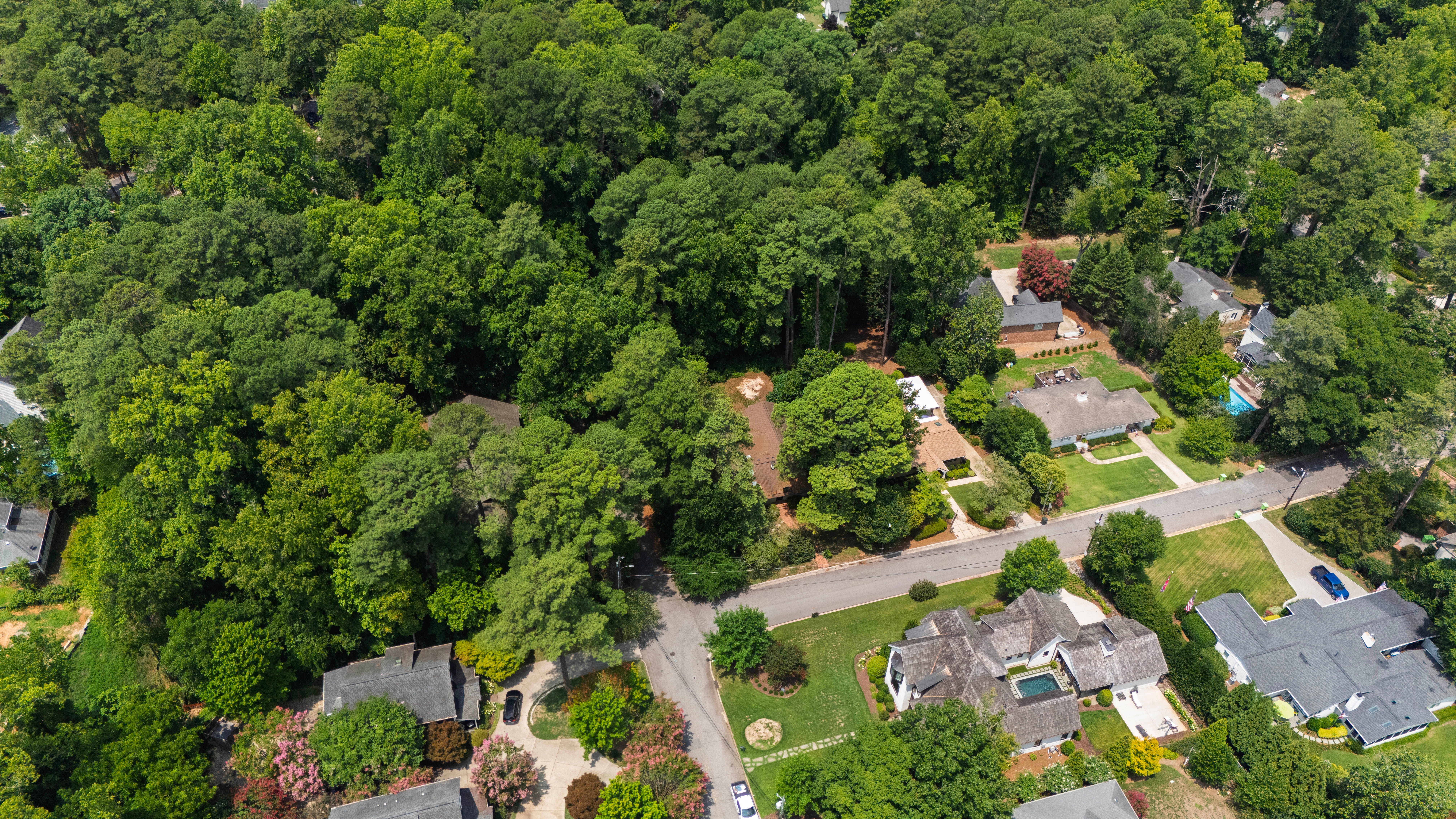 1321 Hathaway Road, Raleigh, NC 27608 - 物件實景