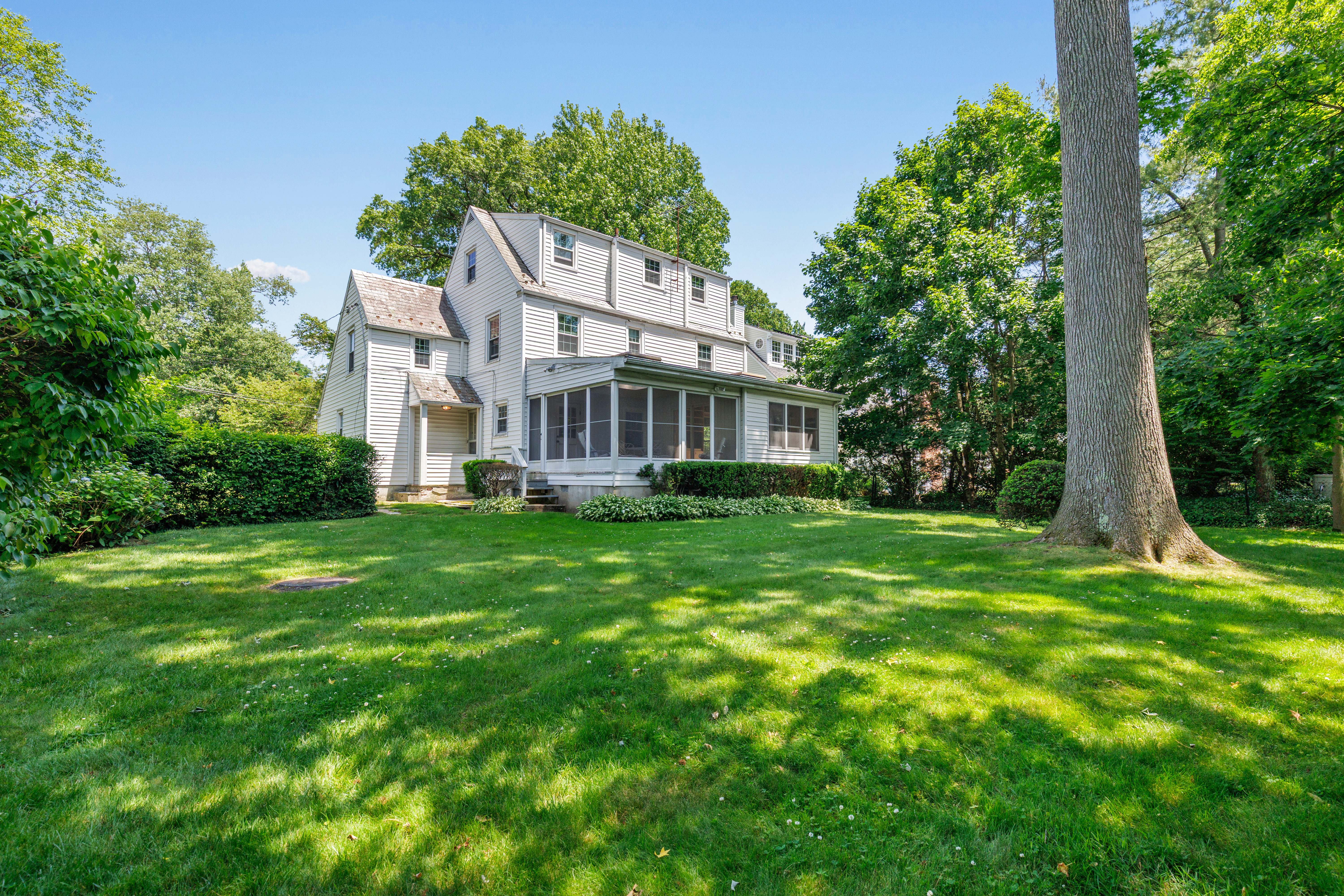  541 Claflin Avenue - 物件實景